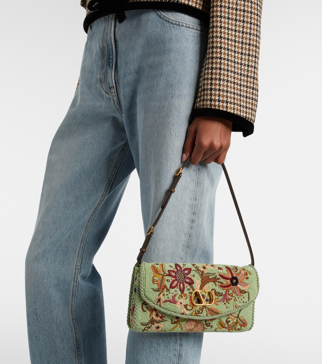 Devain Small beaded floral shoulder bag | Valentino Garavani