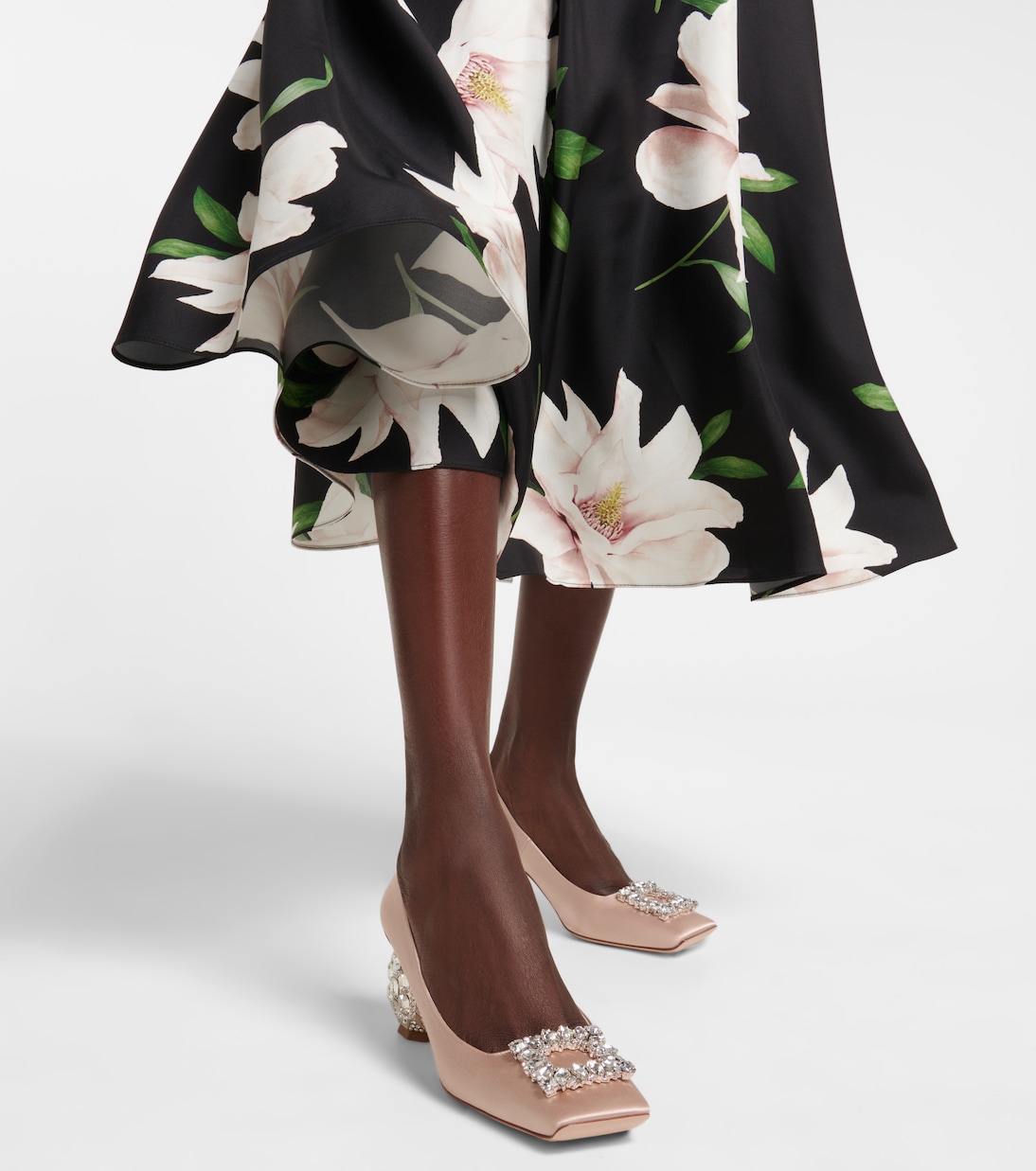 Escarpins en satin à cristaux | Roger Vivier