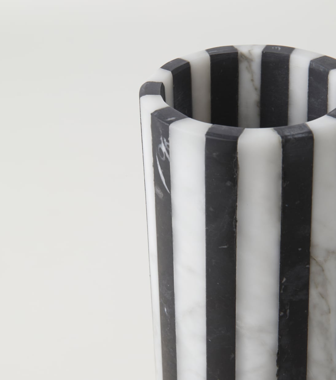 Bloom High vase | Editions Milano