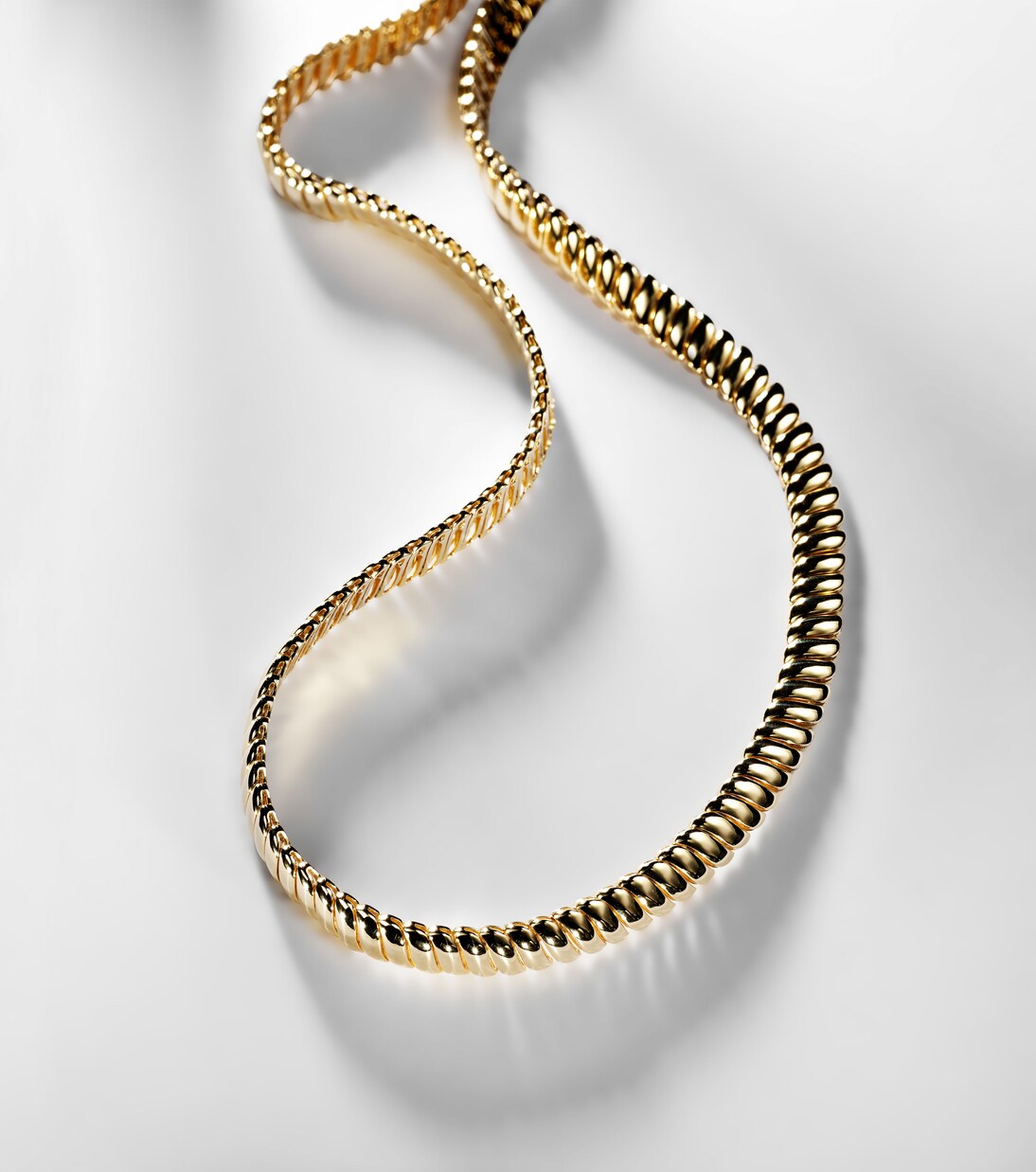 Collana alla moda ANITA KO Zoe in oro 18kt per giovani trendy