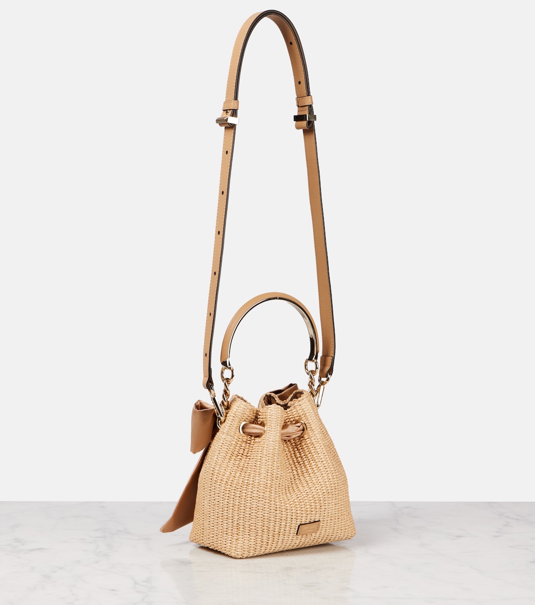 Secchiello Bon Bon in rafia con fiocco | Jimmy Choo