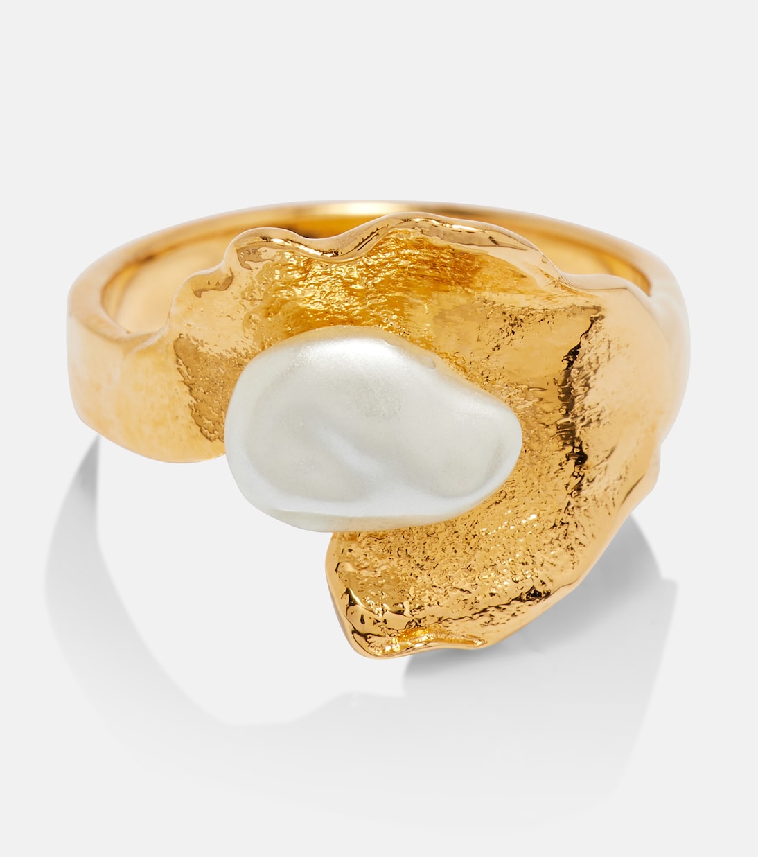 Faux pearl ring | Oscar de la Renta