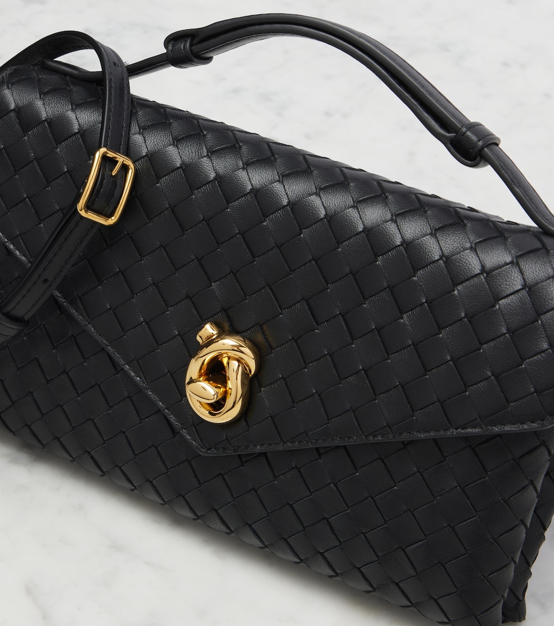 Knot Lock 인트레치아토 레더 토트 백 | Bottega Veneta
