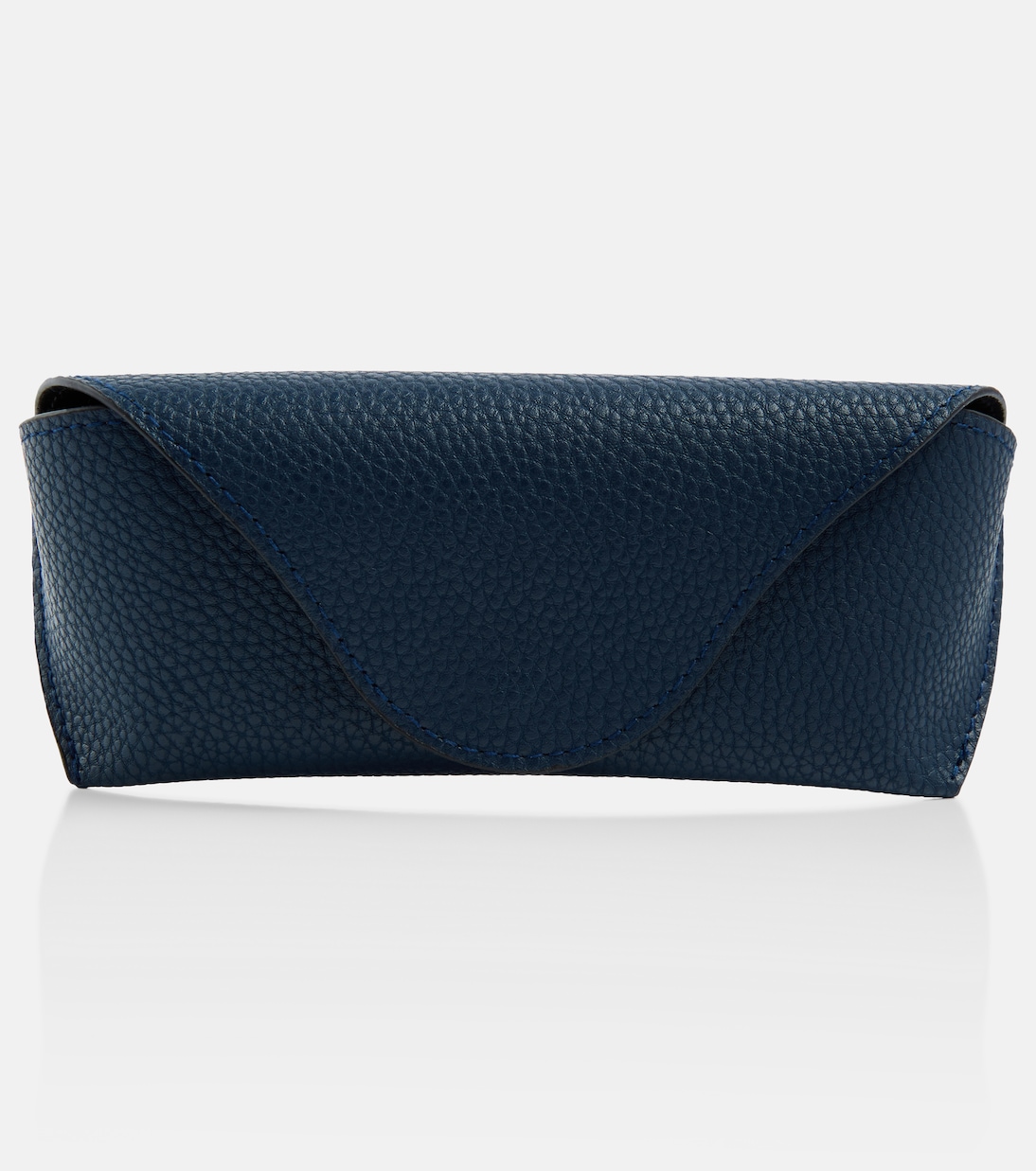 Occhiali da sole LOEWE Oval: stile giovane e moderno