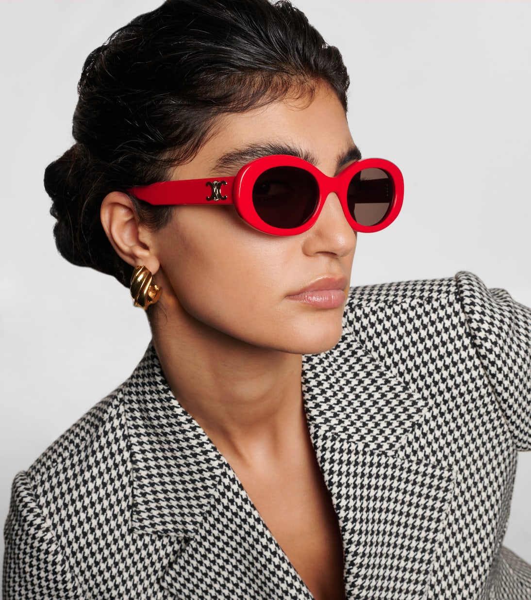 Occhiali da sole ovali CELINE Triomphe per stile giovane e trendy