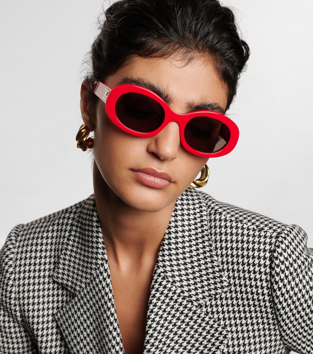 Occhiali da sole ovali CELINE Triomphe per stile giovane e trendy