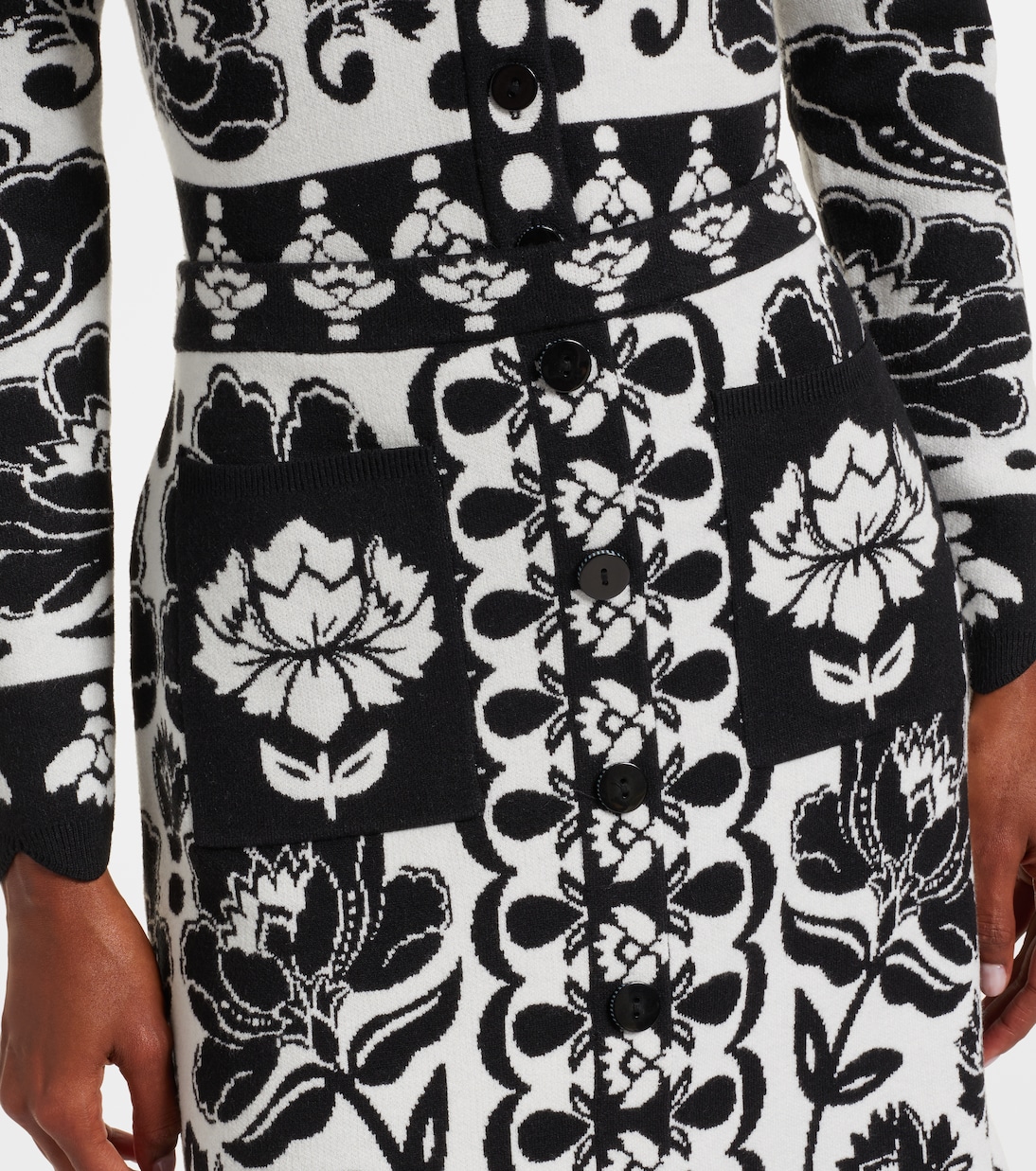 Floral Arabesque jacquard midi skirt | Farm Rio