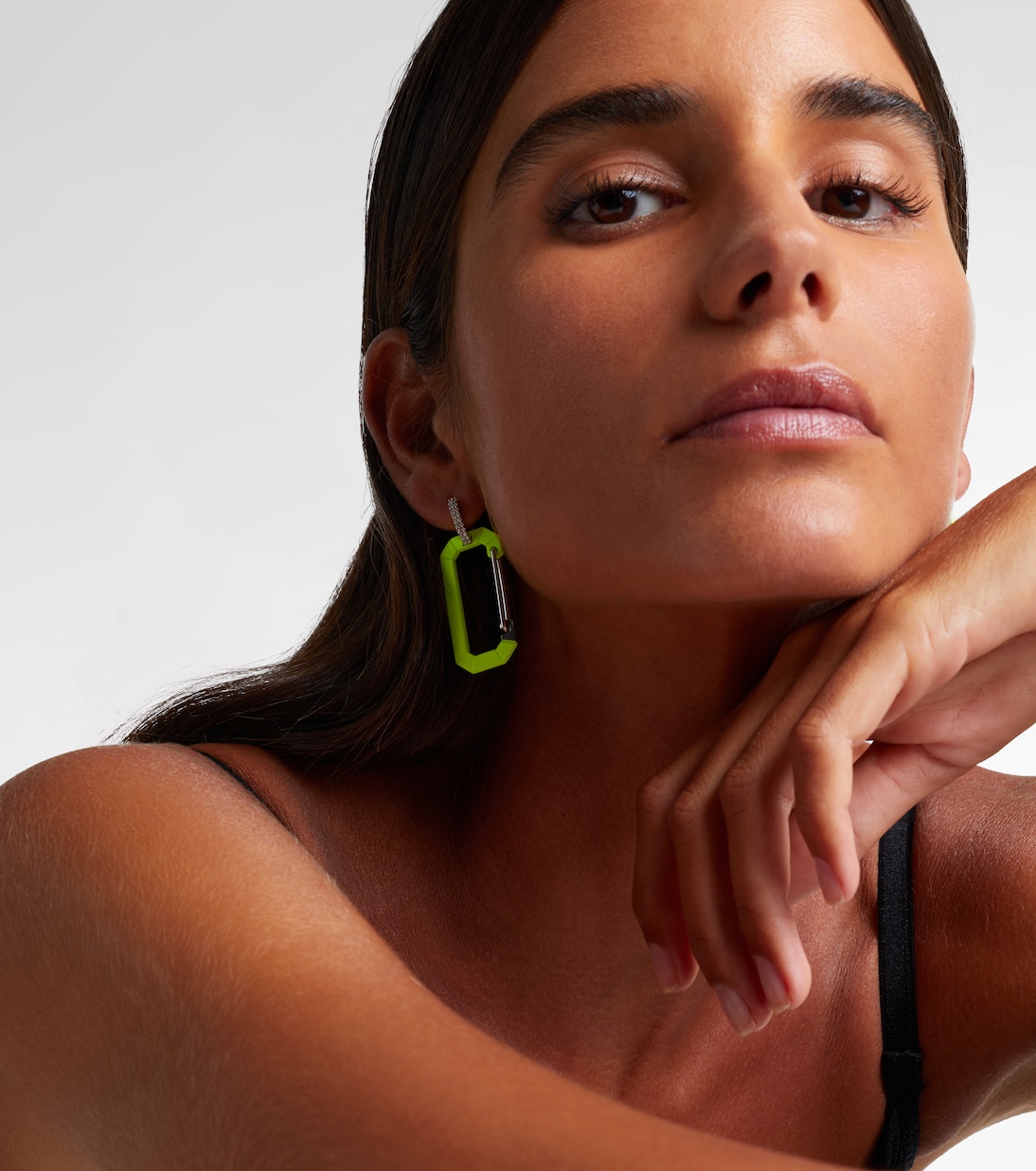 Chiara Big 18kt gold single earring with diamonds | Eéra