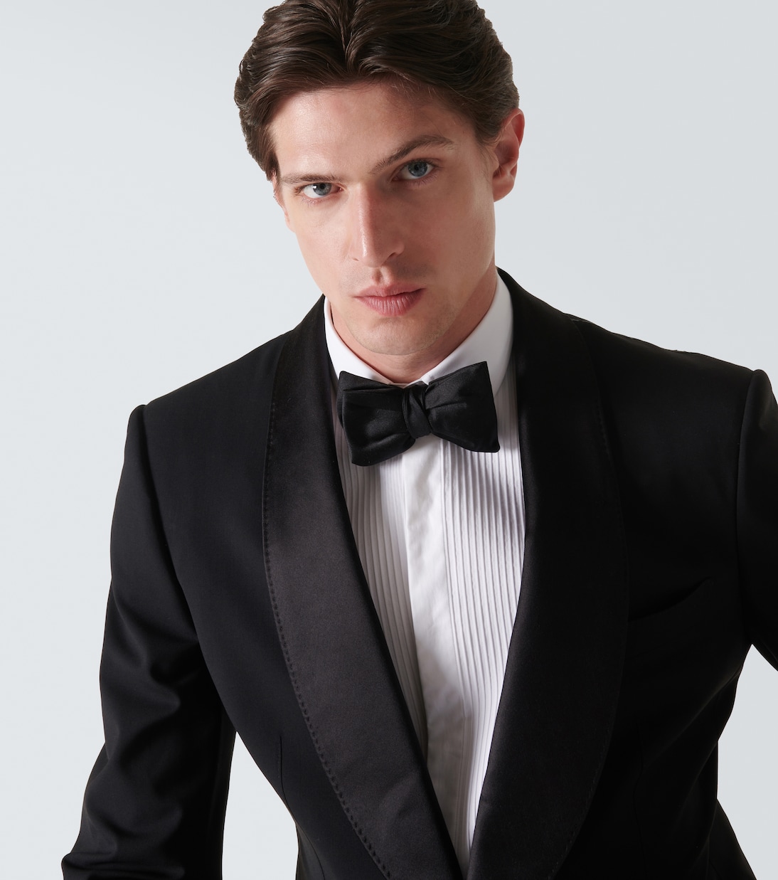 Papillon in seta | Thom Sweeney