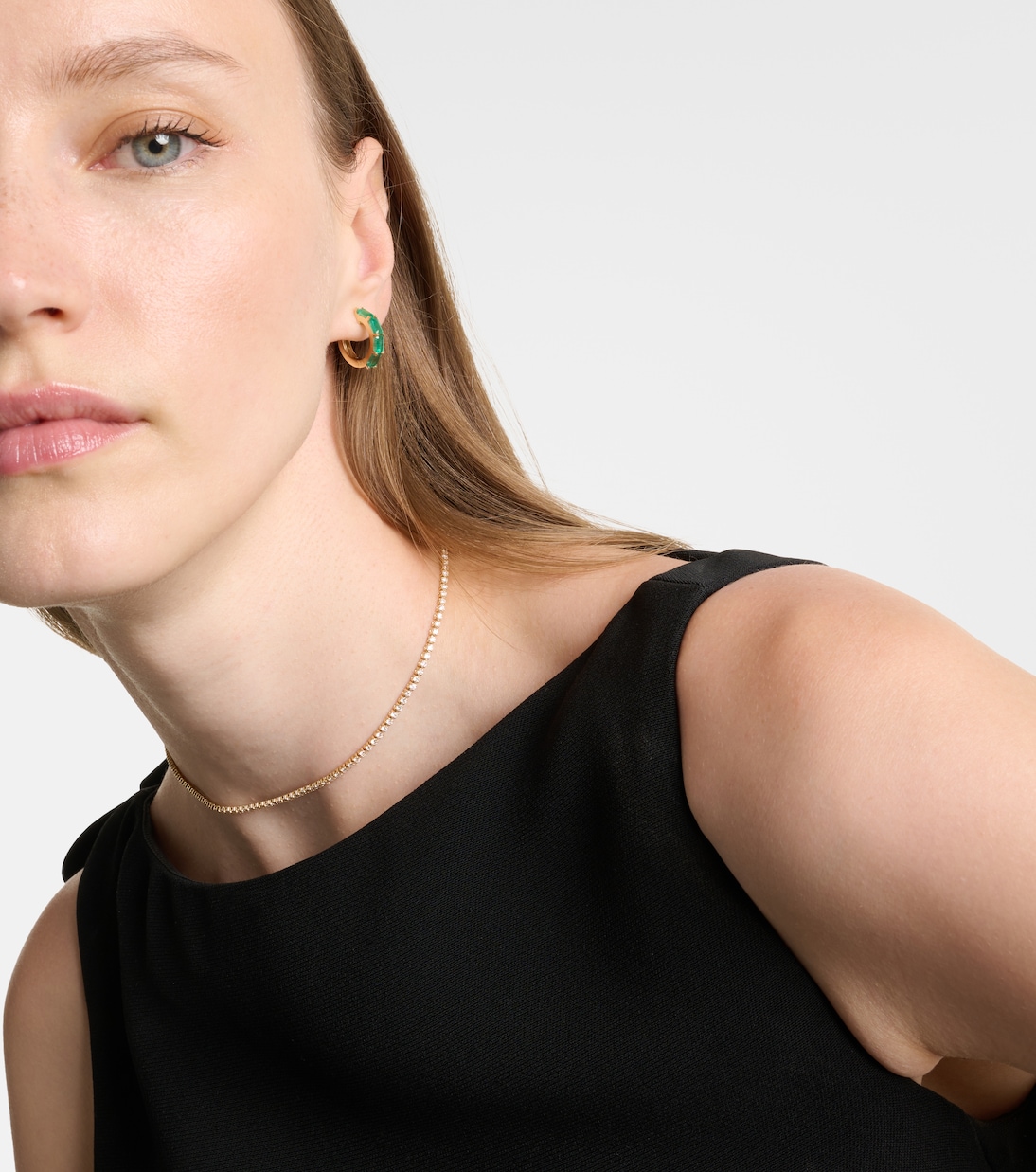 Collana chic in oro 18kt con diamanti per un look giovane e glamour