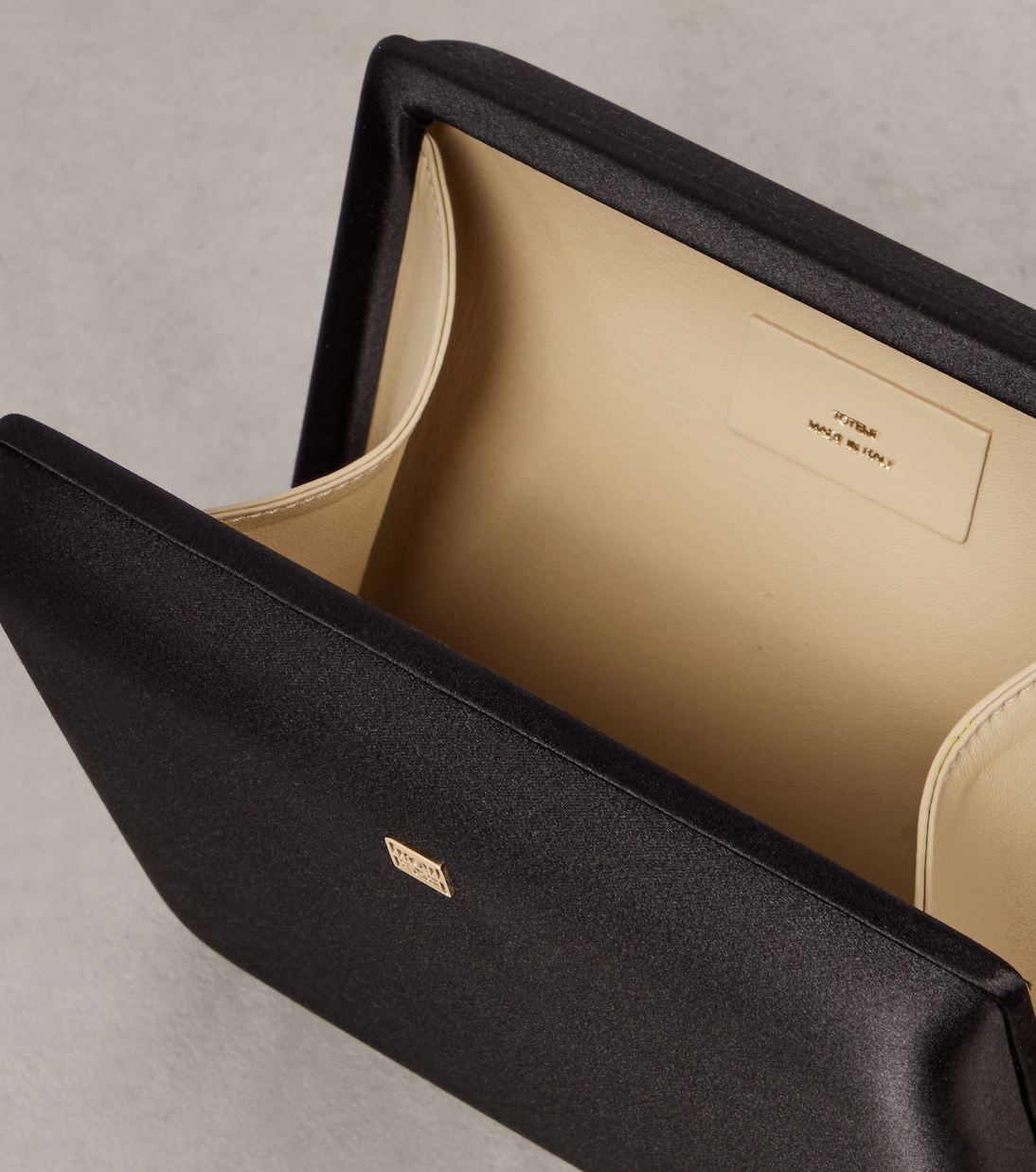 Satin Box clutch | Toteme