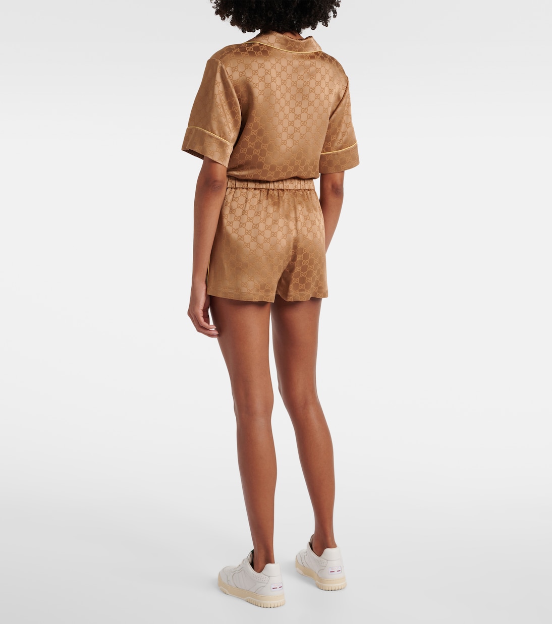 Shorts de satén con GG | Gucci