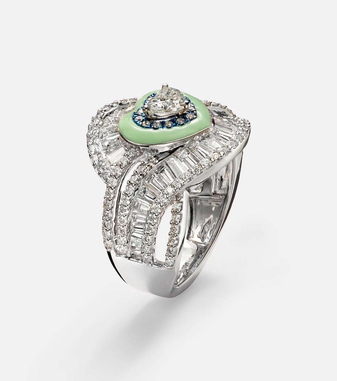 18kt white gold ring with diamonds | Kamyen