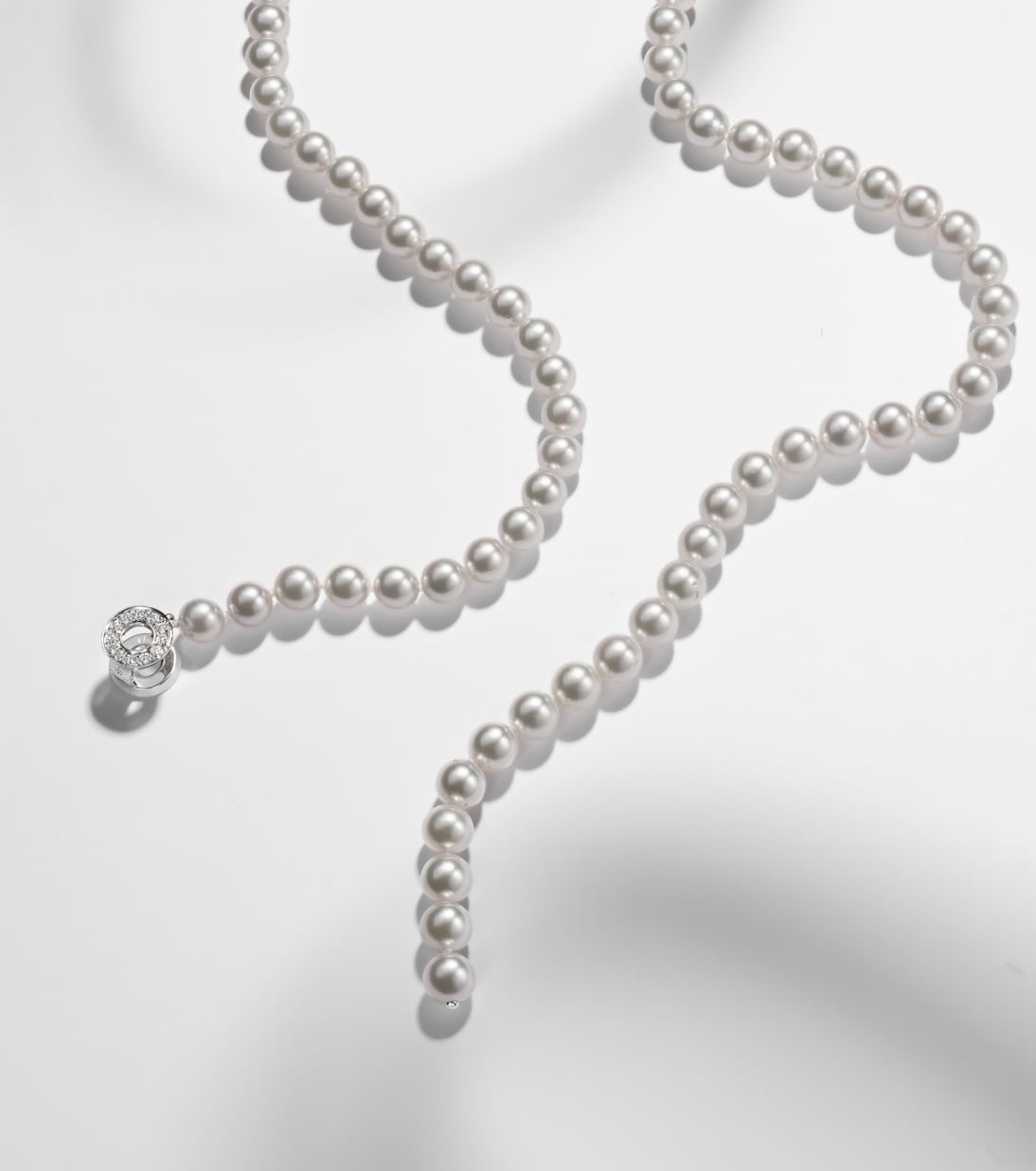 18kt 화이트 골드 펄 다이아몬드 네크리스 | Mikimoto