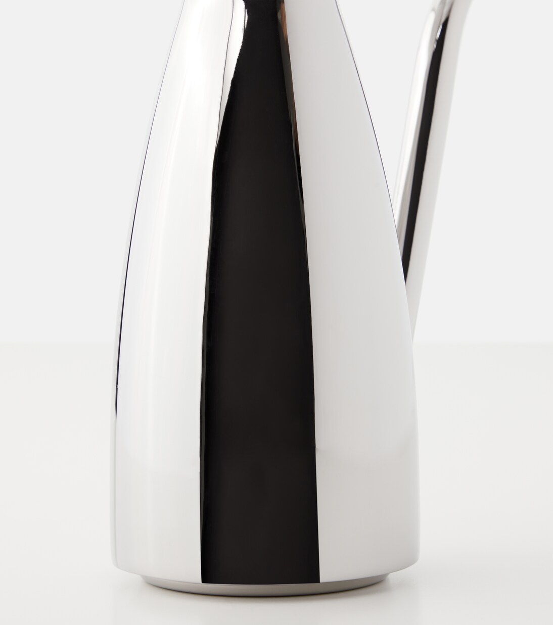 Alfredo stainless steel oil bottle by Alfredo Häberli | Georg Jensen