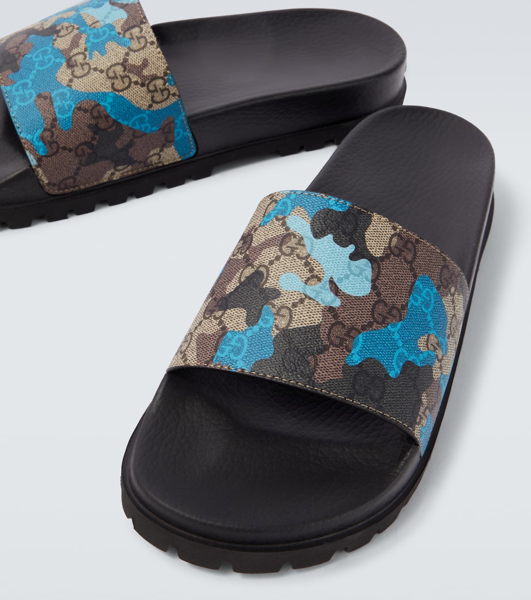 Pantoletten GG aus Canvas | Gucci