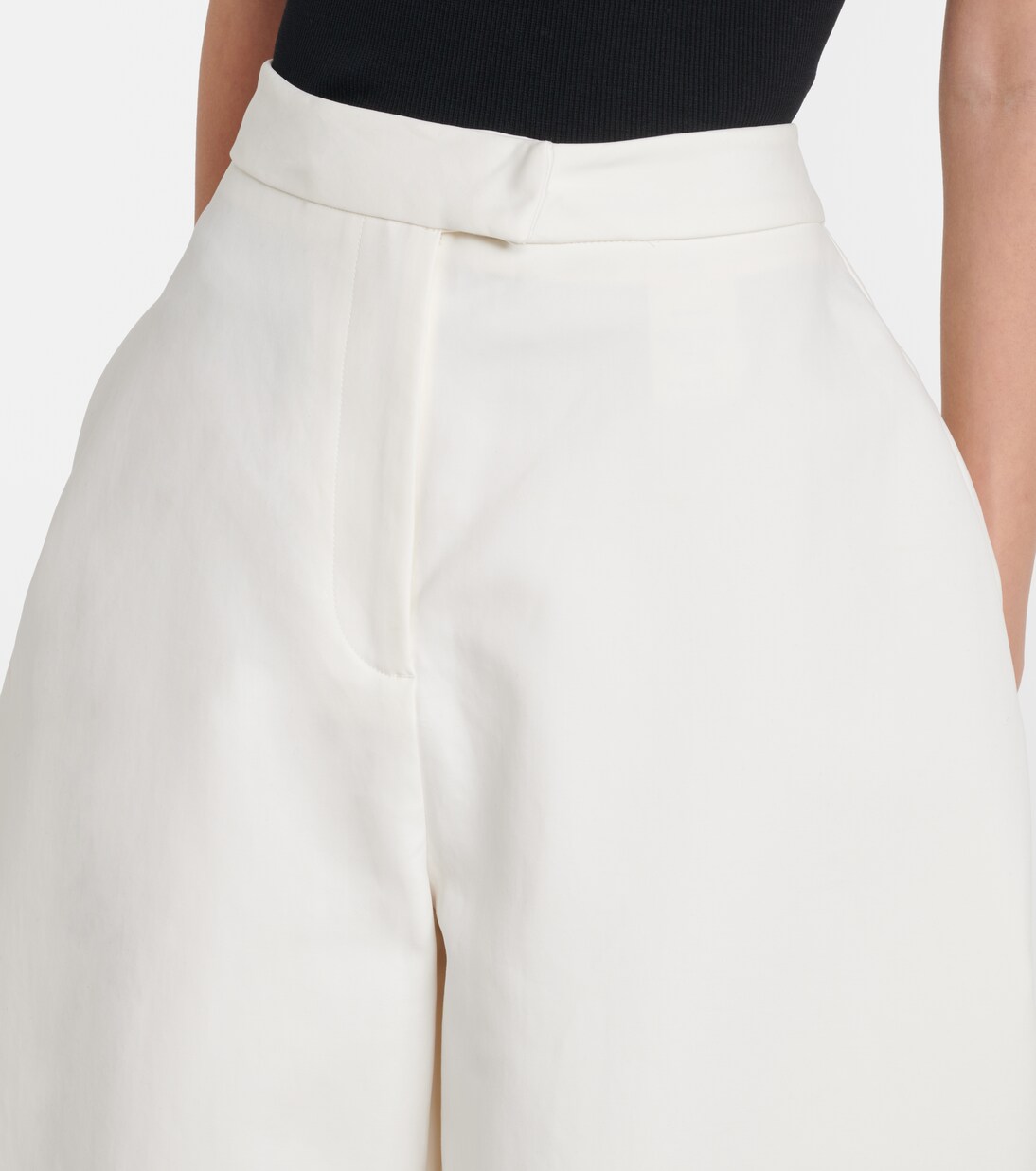 High-rise cotton barrel-leg pants | Róhe