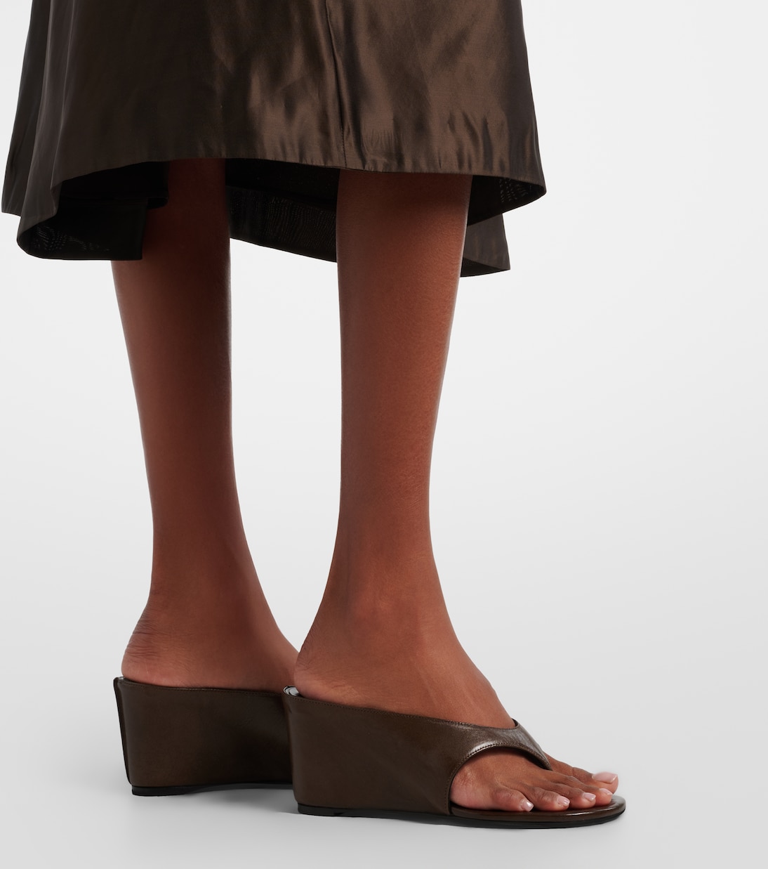 Yaga leather wedge thong sandals | JUDE