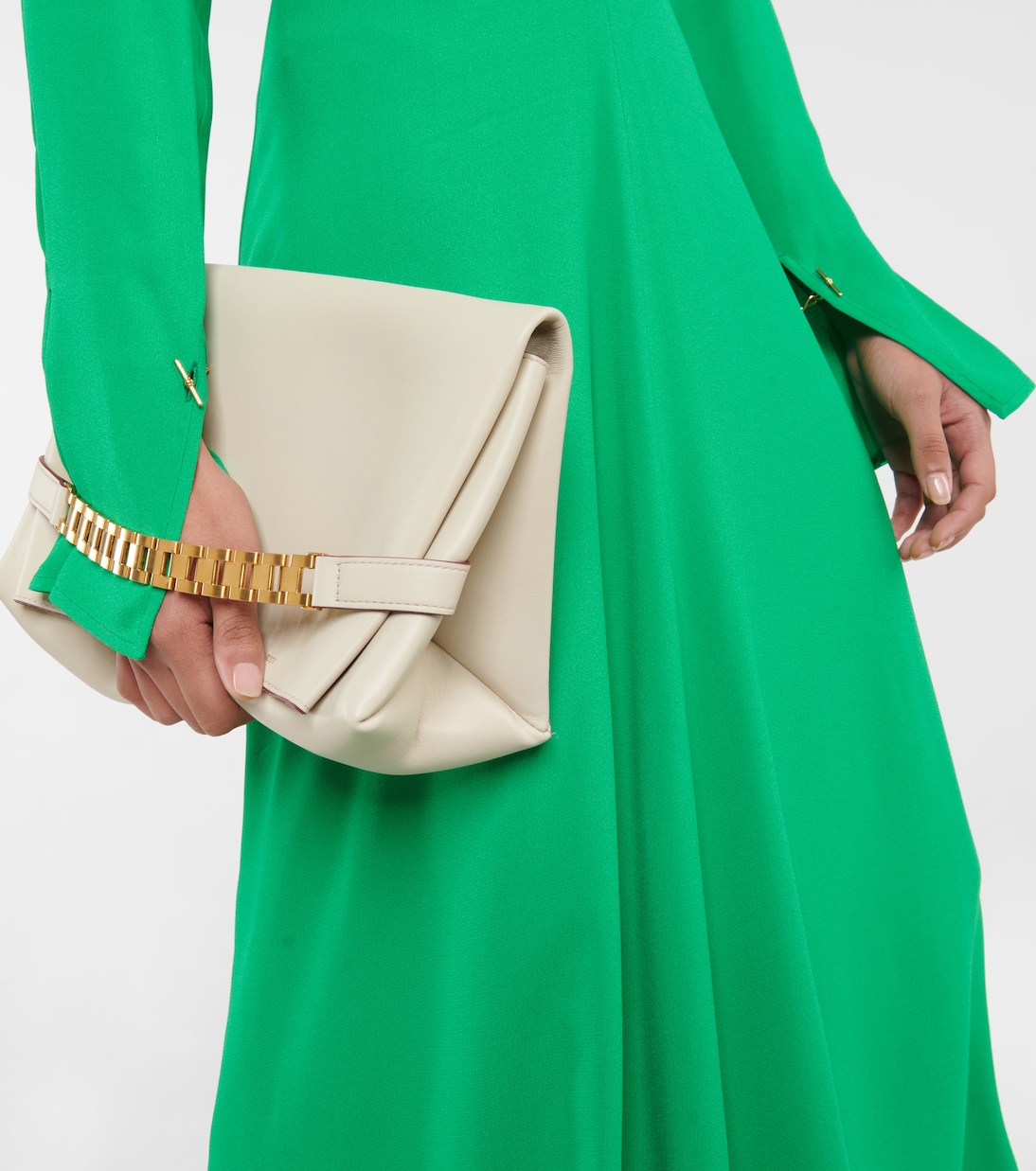 Abito midi in crêpe con scollo a V | Victoria Beckham