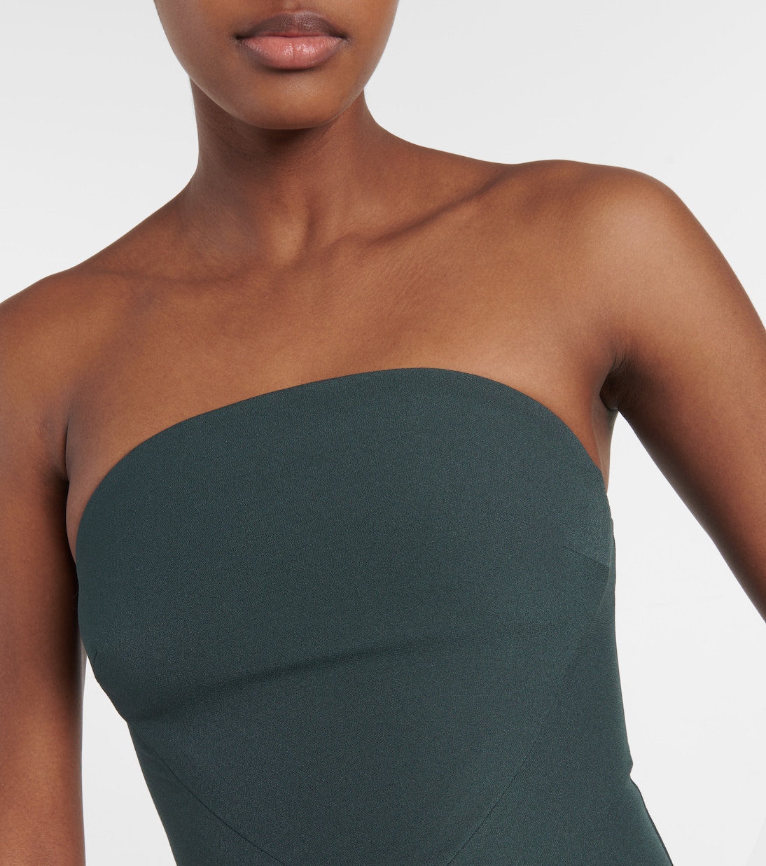 Robe Makkari aus Crêpe | Safiyaa