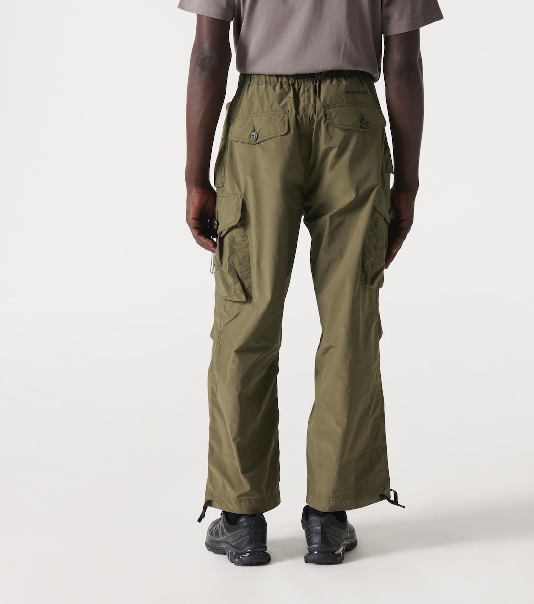 Pantalones cargo oversized de ripstop | And Wander