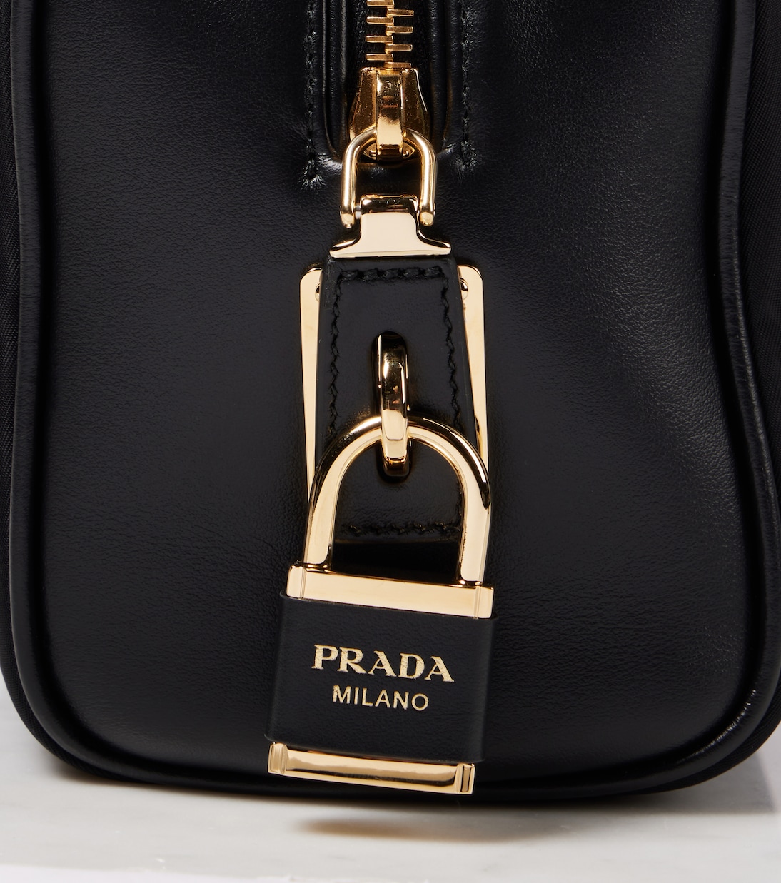 Tote Re-Nylon Medium aus Leder | Prada
