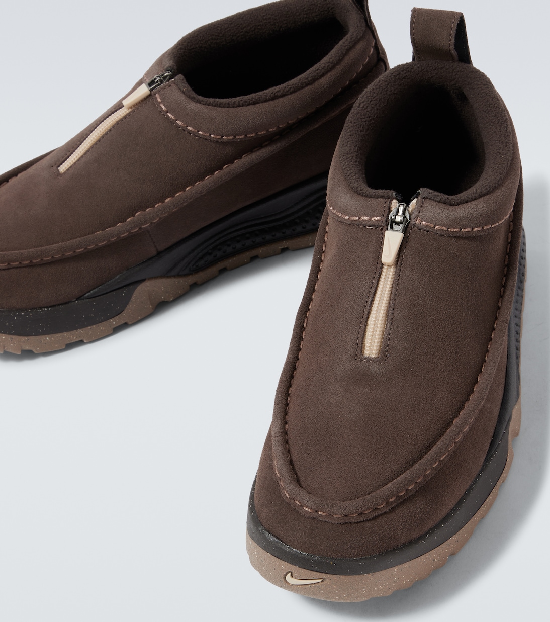 Slip-on ACG Izy in suede | Nike