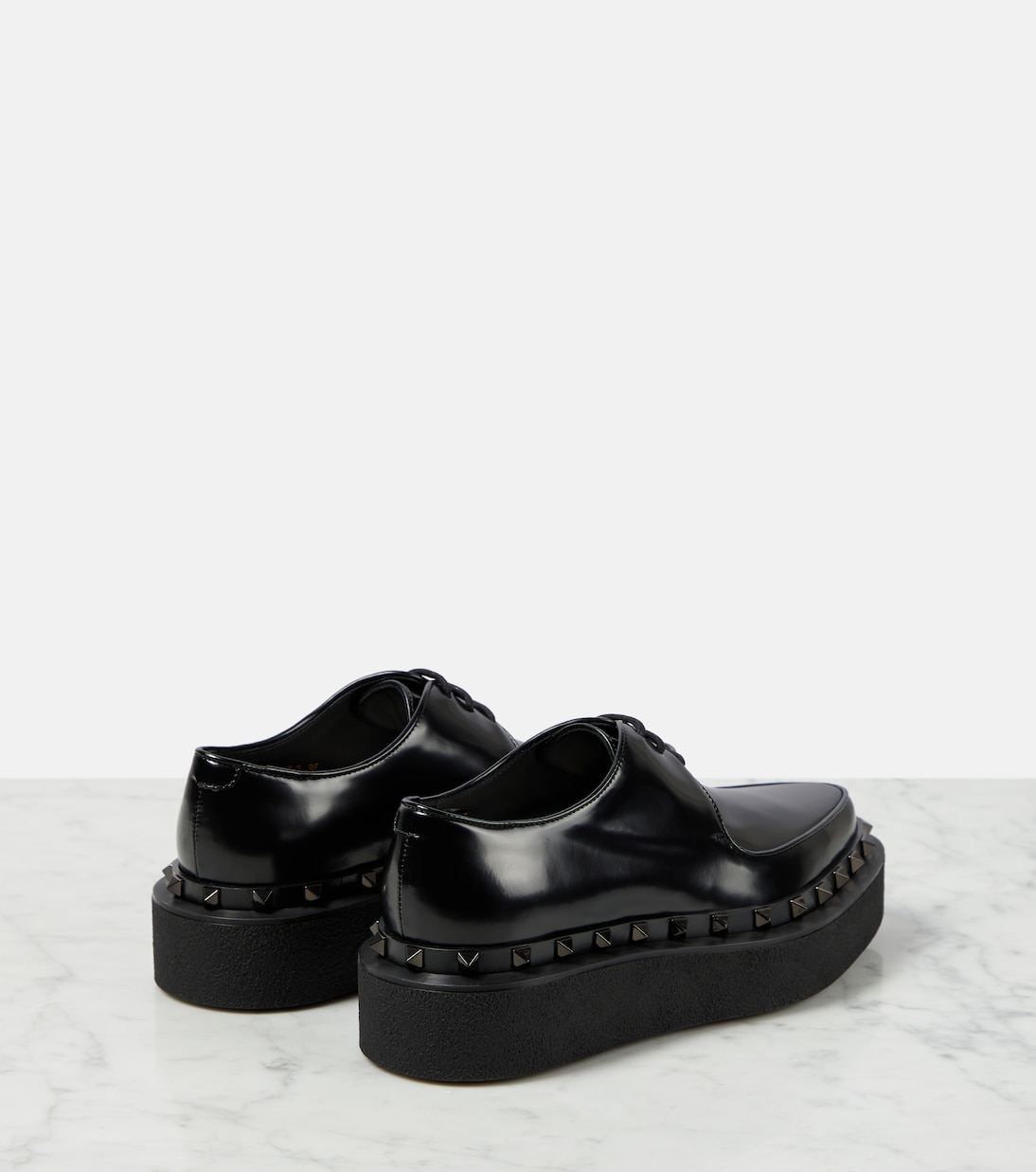 Stringate Rockstud M-Way in pelle | Valentino Garavani