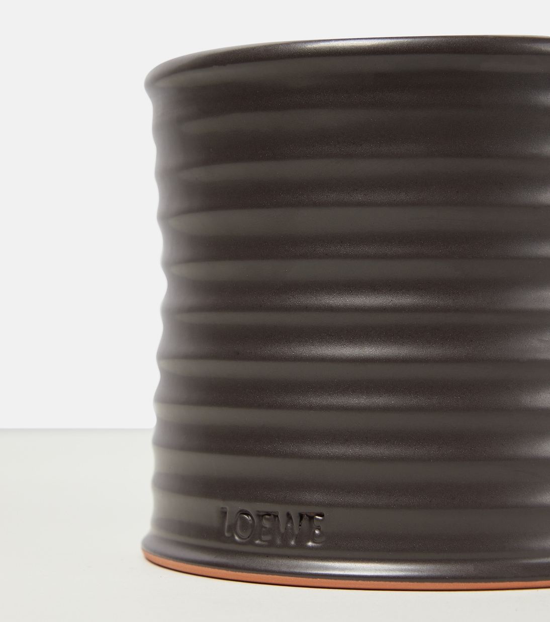 Roasted Hazelnut Medium scented candle | Loewe Home Scents
