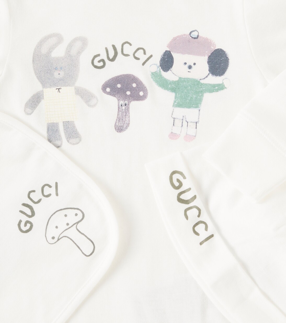 Baby printed onesie, bib, and beanie set | Gucci Kids