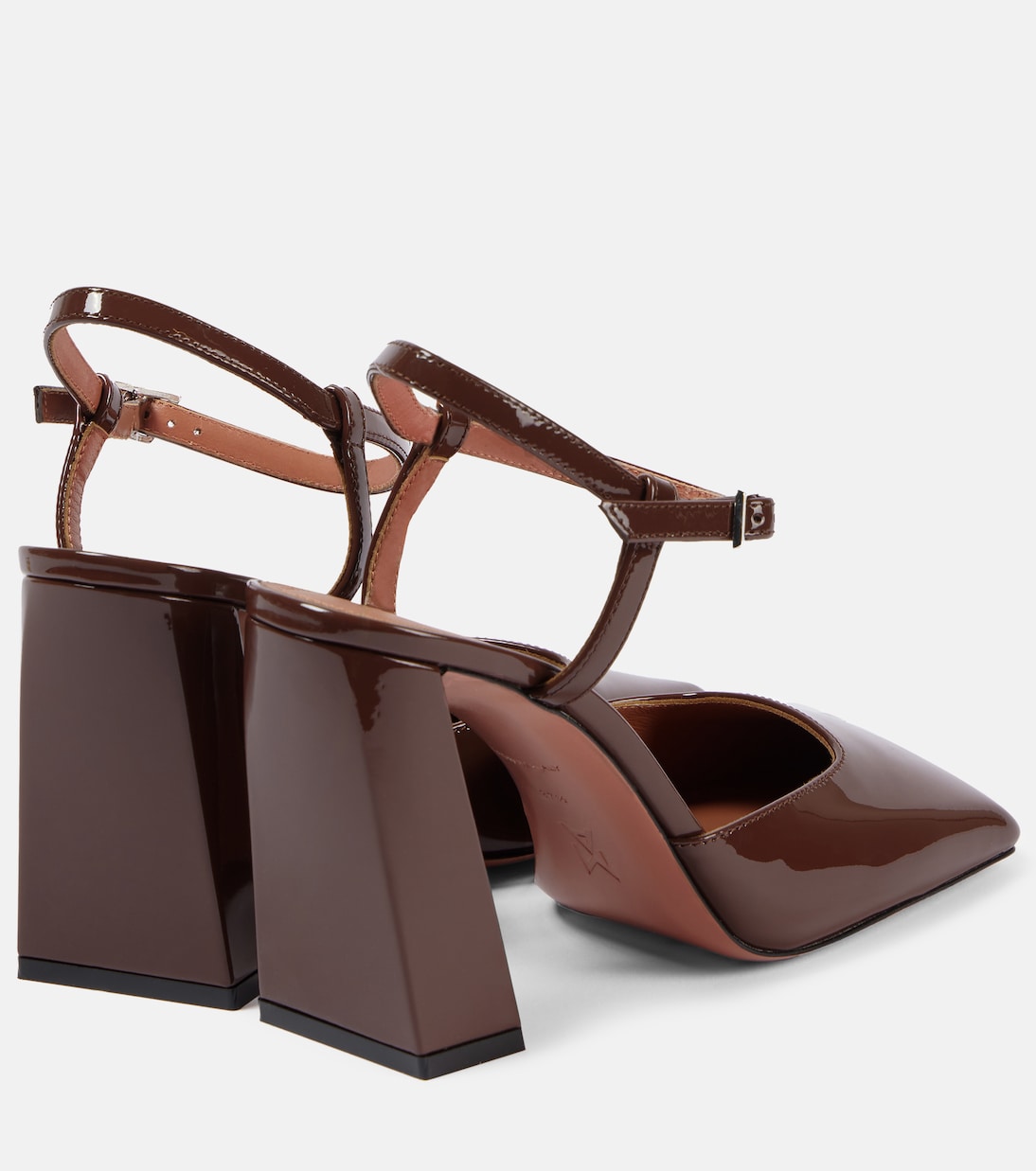 Scarpe col tacco Charlotte 95 in vernice di Amina Muaddi, stile giovane e trendy