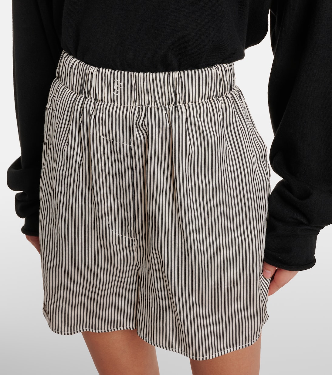 Lui striped shorts | The Frankie Shop