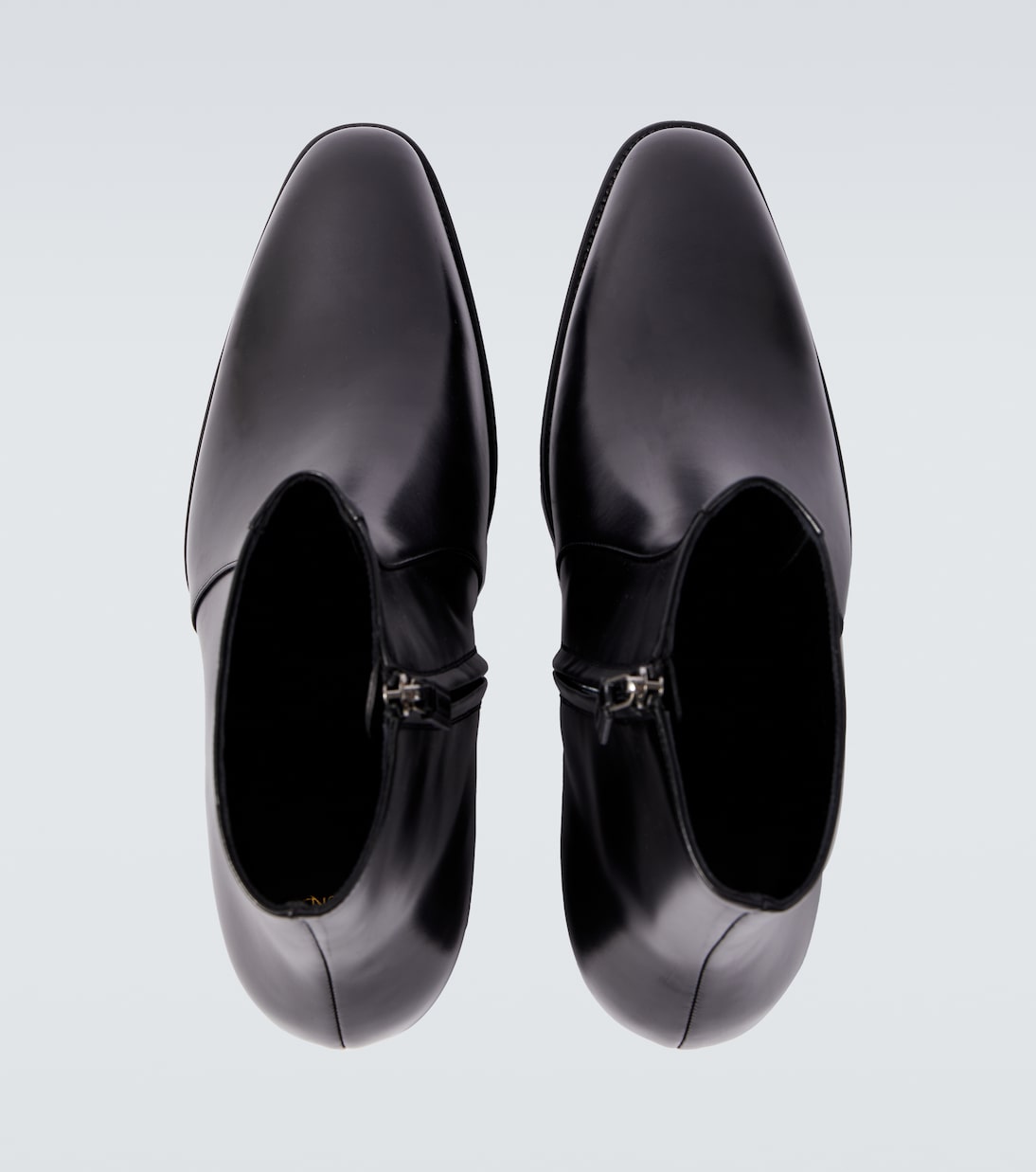 Roman皮革及踝靴 | Saint Laurent
