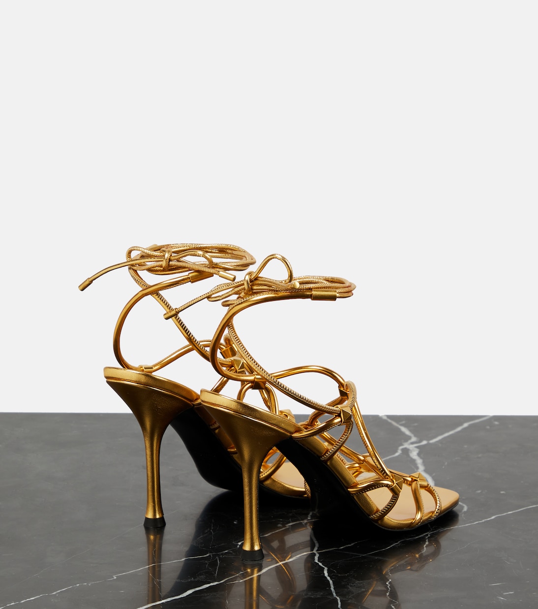 Sandalen Rockstud Net aus Leder | Valentino Garavani