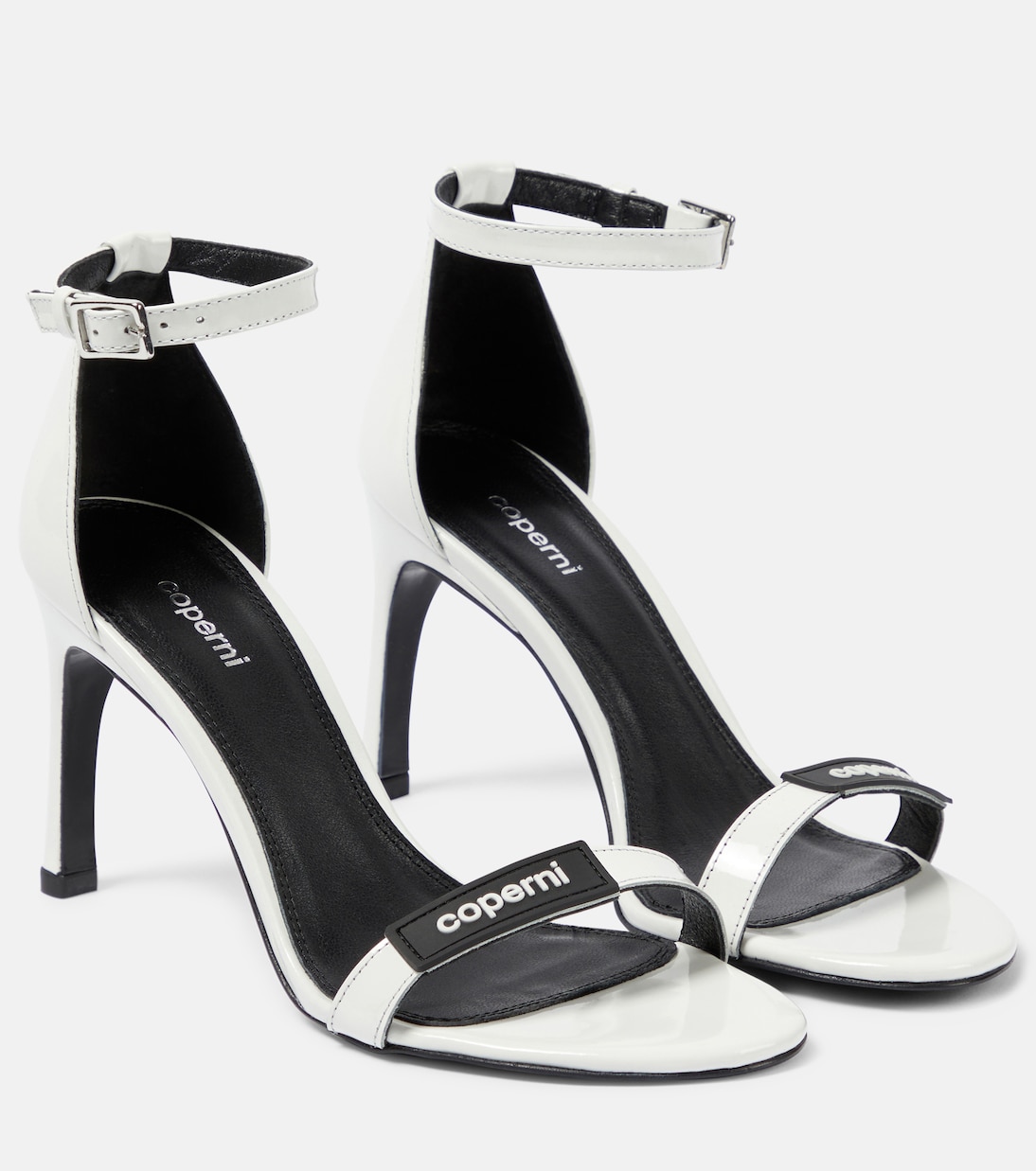 Sandali in vernice con logo | Coperni