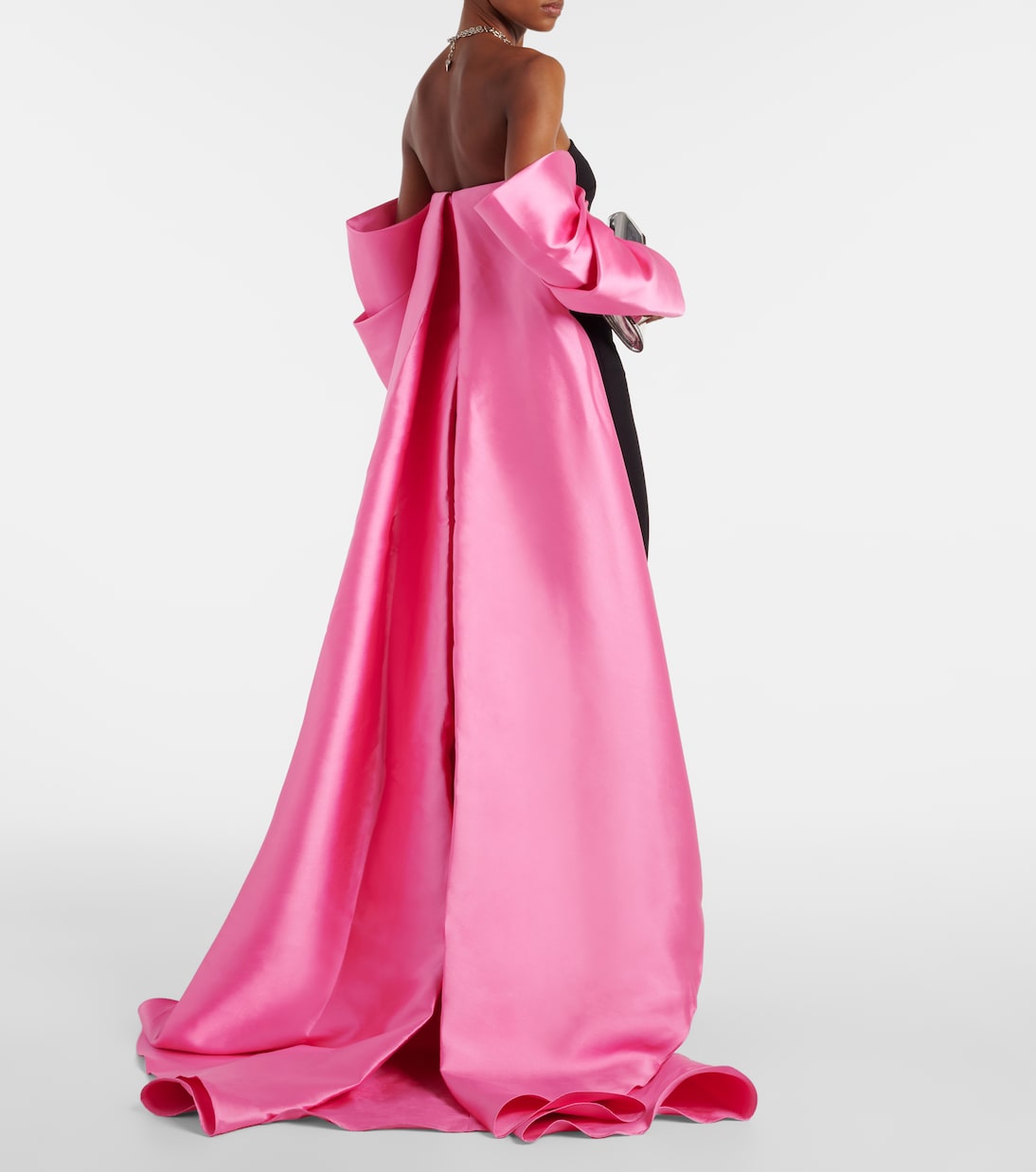 Robe Kyla aus Twill und Crêpe | Solace London