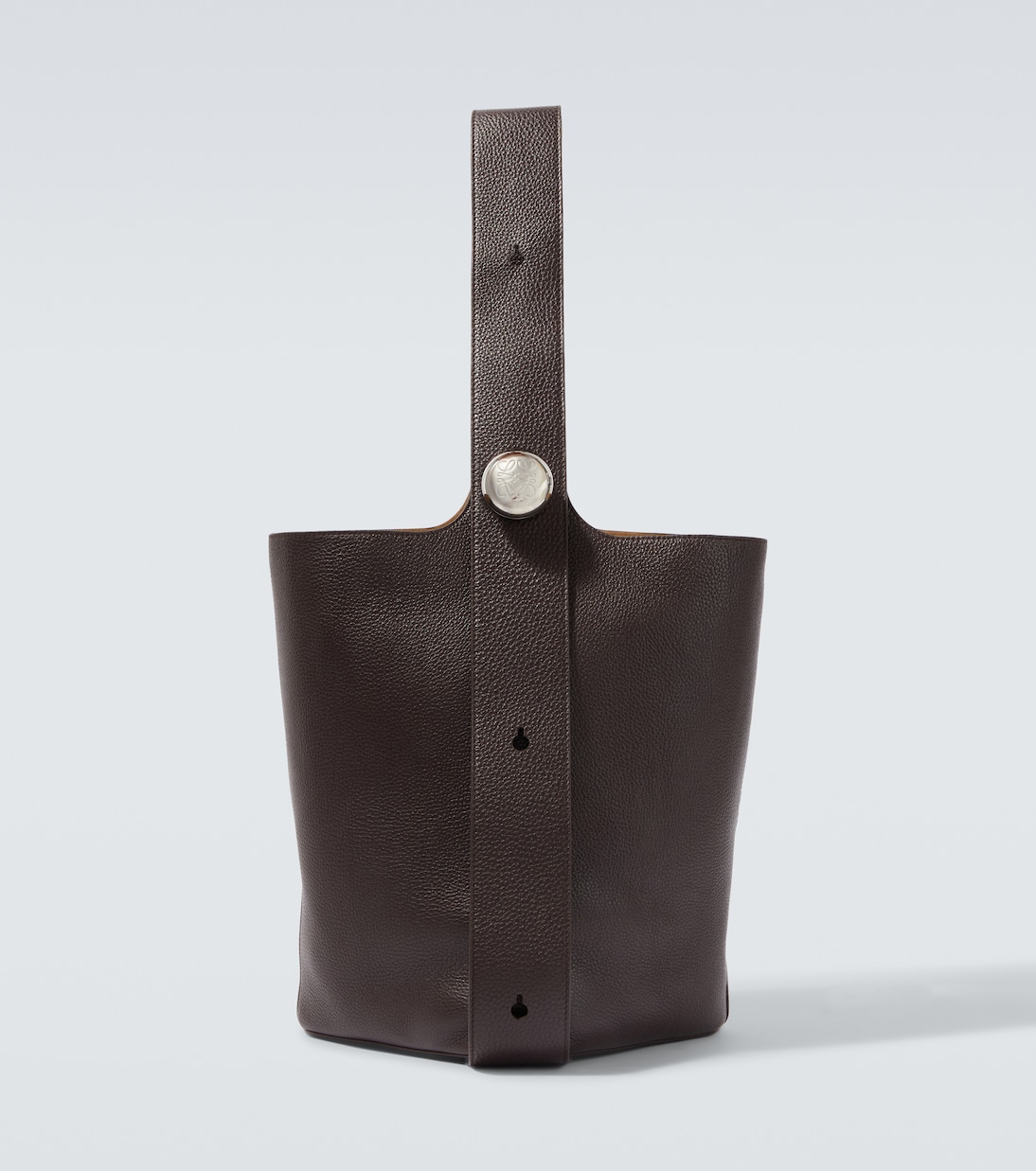 Pebble Large leather bucket bag | Loewe