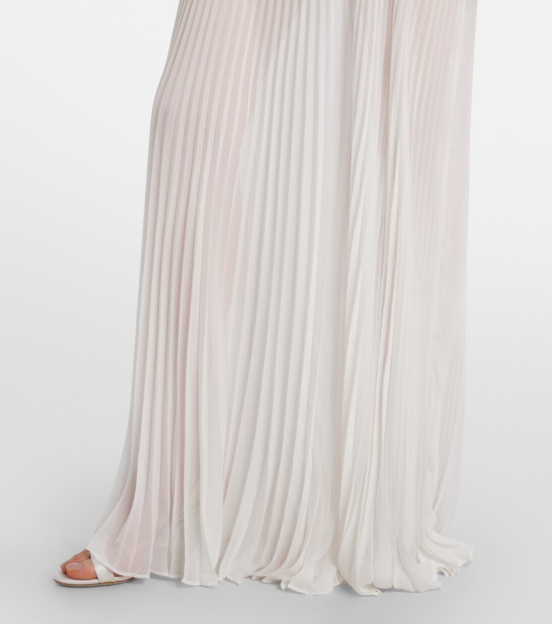 Bridal Xanthe floral-appliqué gown | Rebecca Vallance