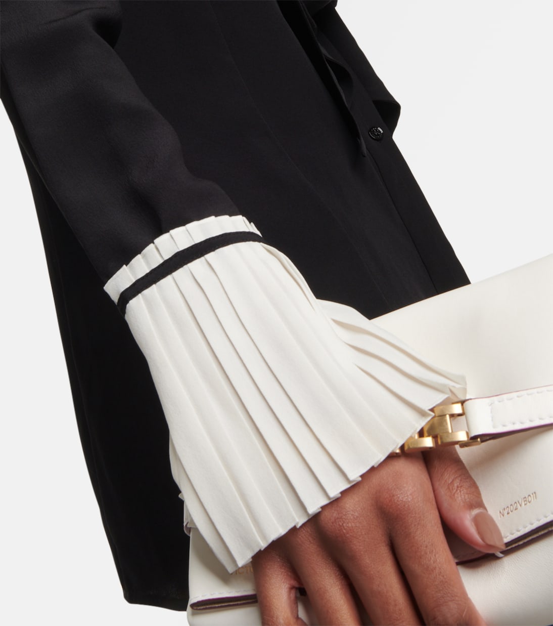 Blusa in crêpe di seta con papillon | Victoria Beckham