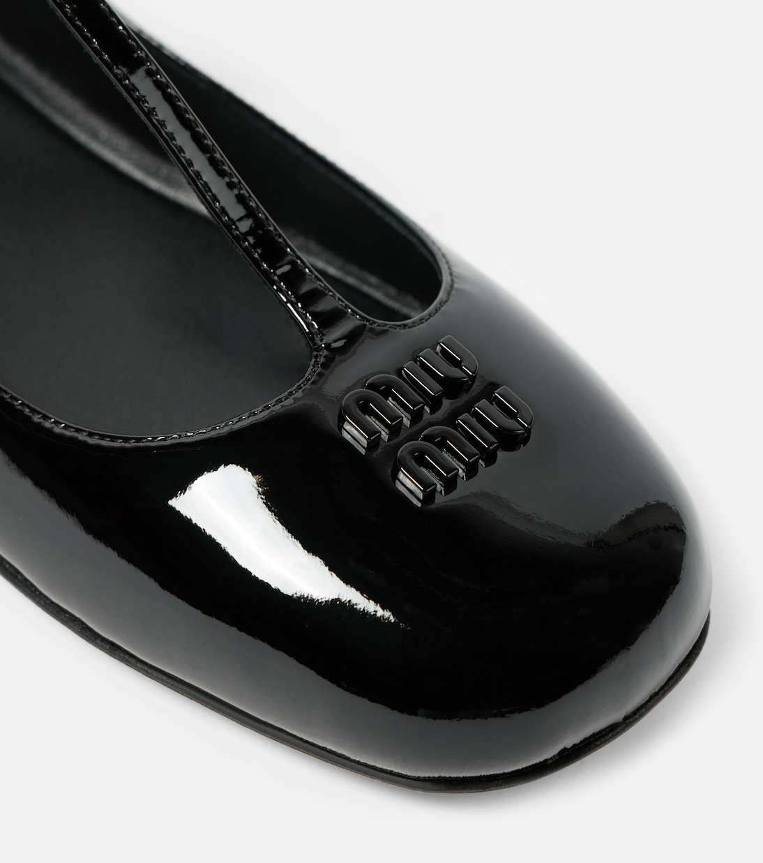 Ballerinas aus Lackleder | Miu Miu