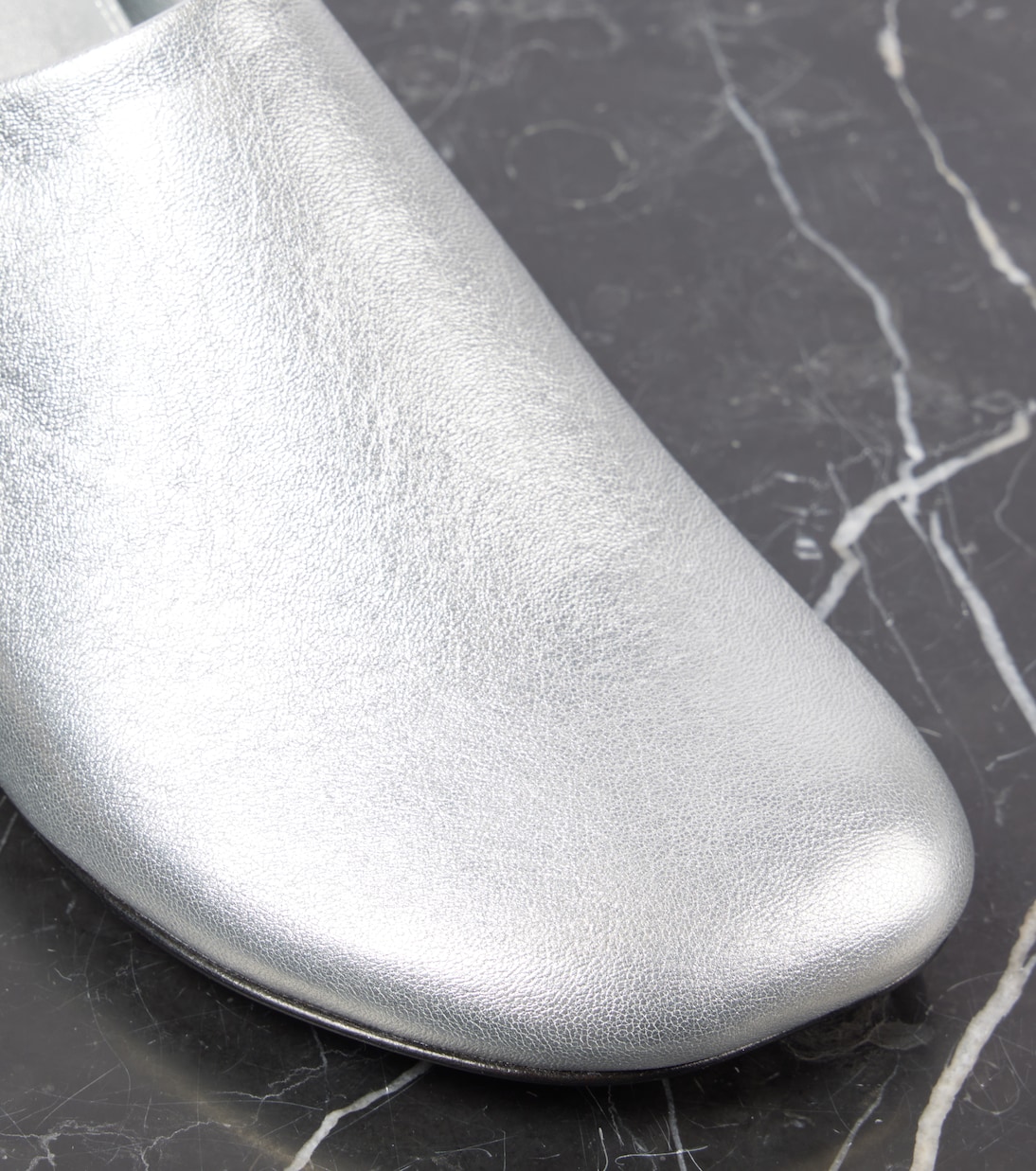 Slippers Toy in pelle | Loewe