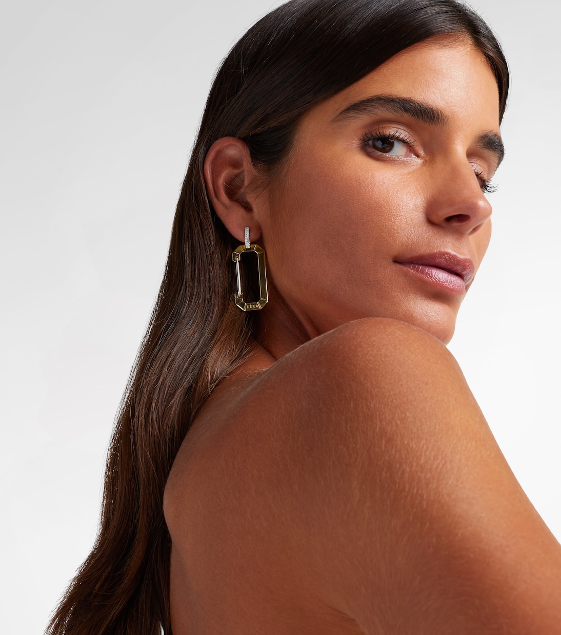 Chiara Big 18kt gold single earring with diamonds | Eéra