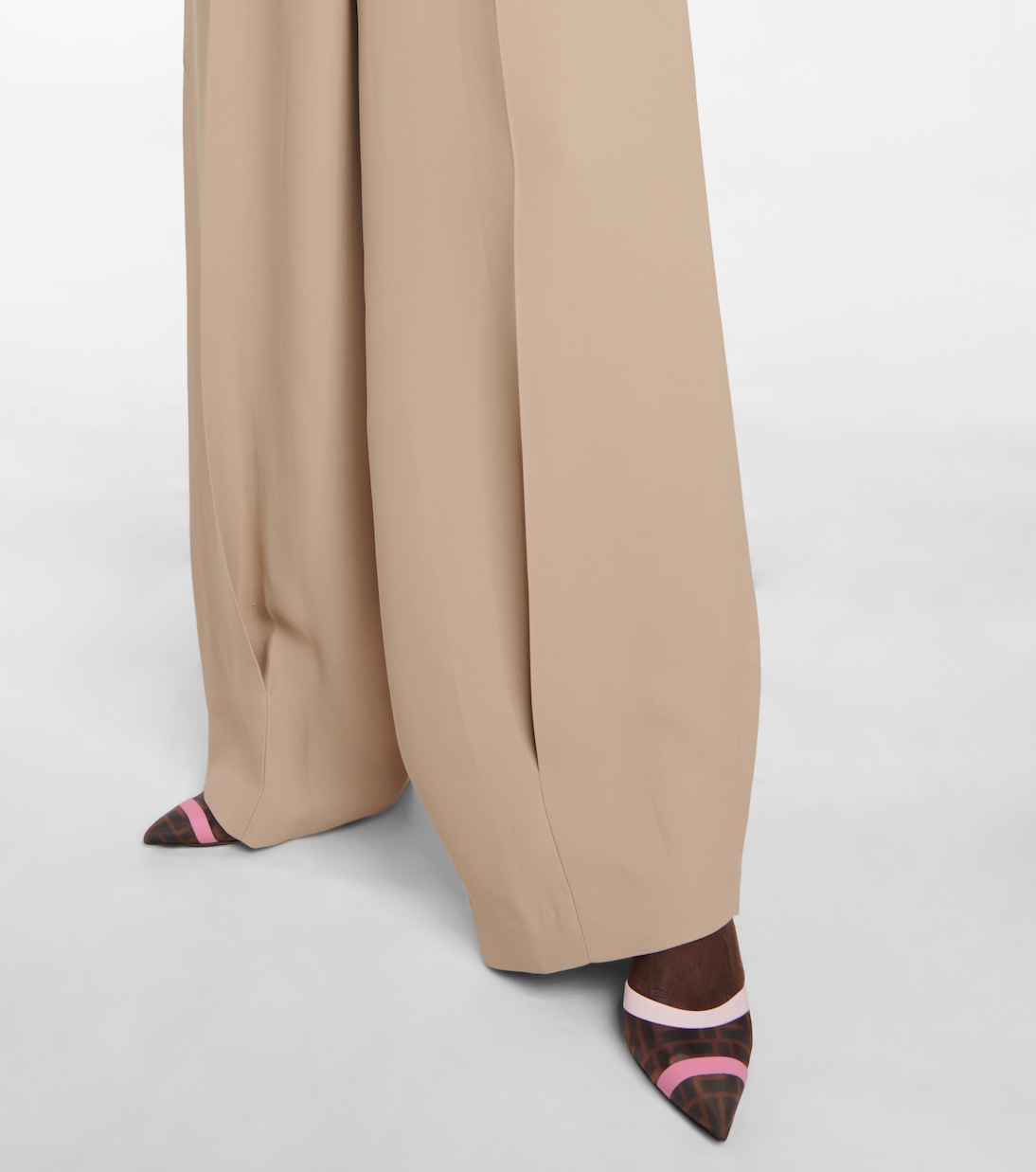 Pantaloni a gamba larga e vita alta | Fendi