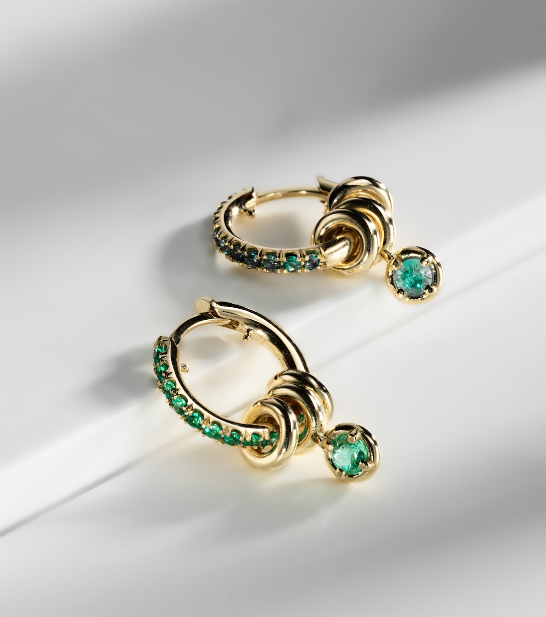 Boucles d'oreilles Zahra en or 18 ct et émeraudes | Spinelli Kilcollin
