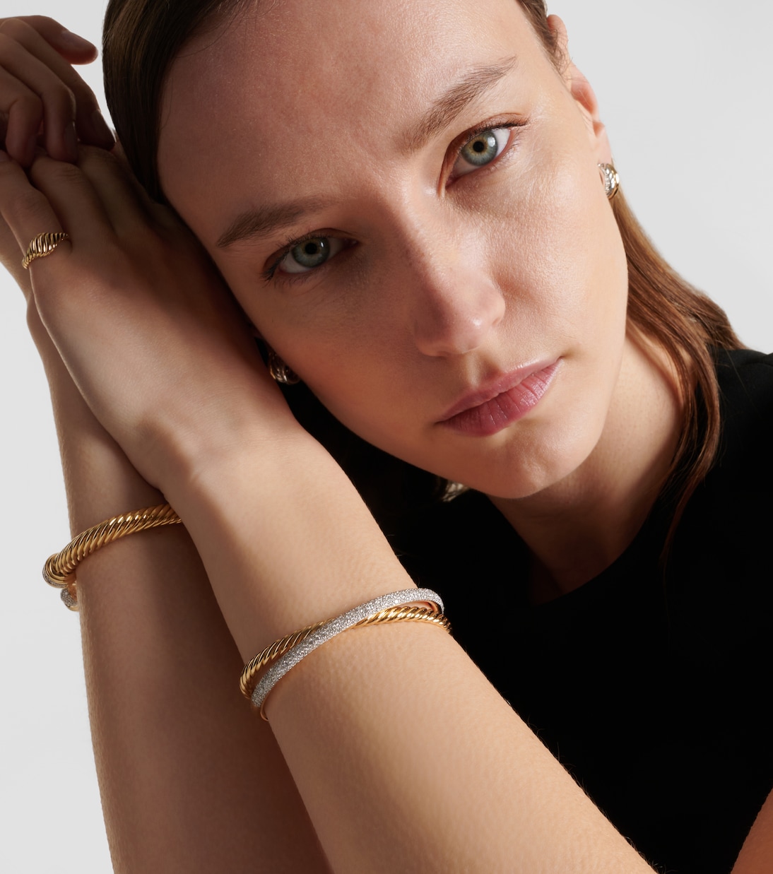 Bracciale DY Crossover® in oro 18kt con diamanti | David Yurman