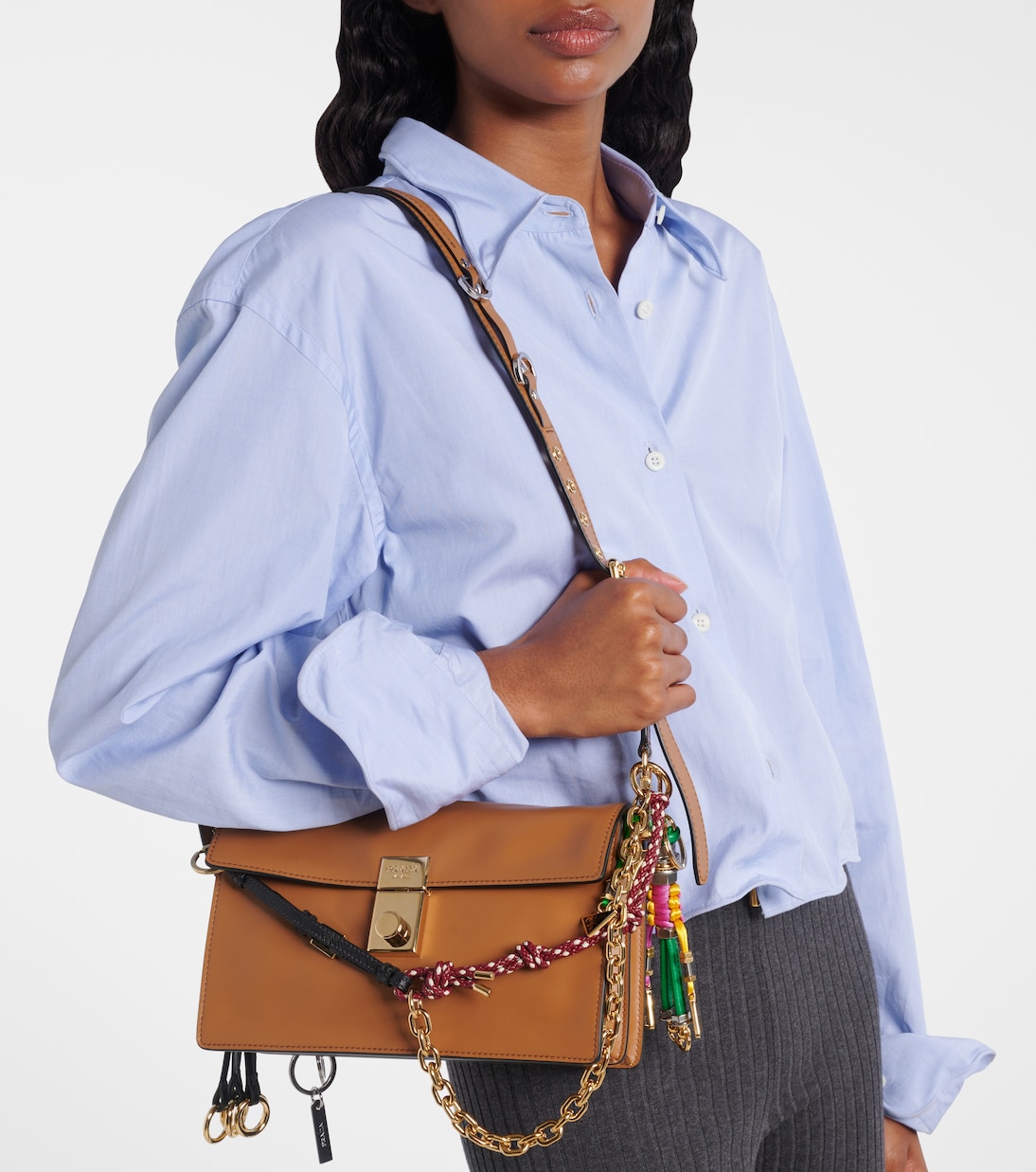 Schultertasche Soft Sound Small aus Leder | Prada