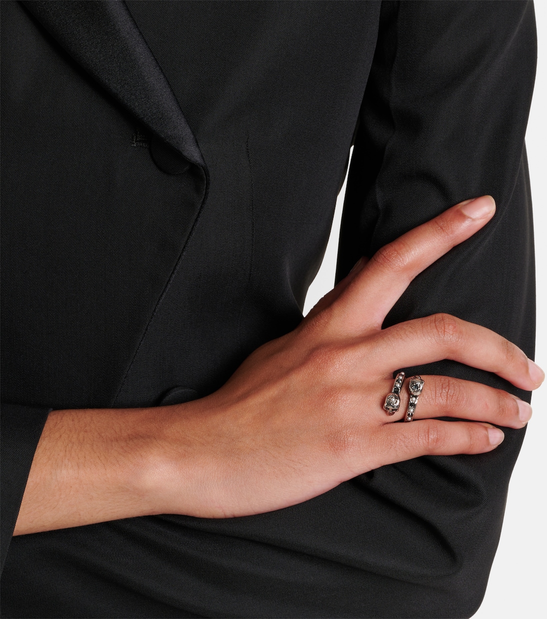 Skull缀饰戒指 | McQueen