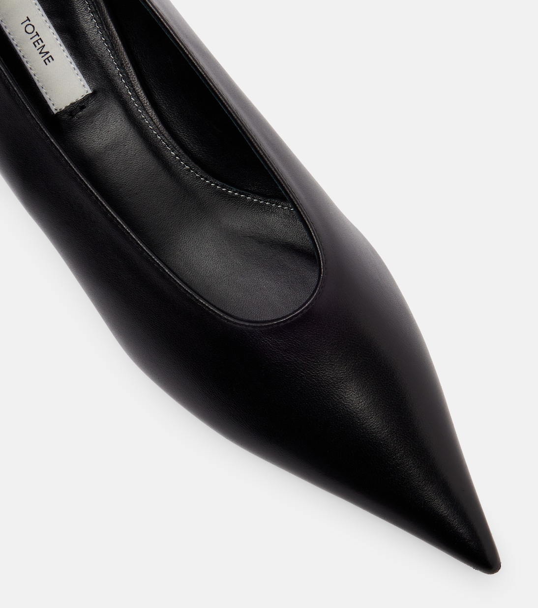 Pumps aus Leder | Toteme