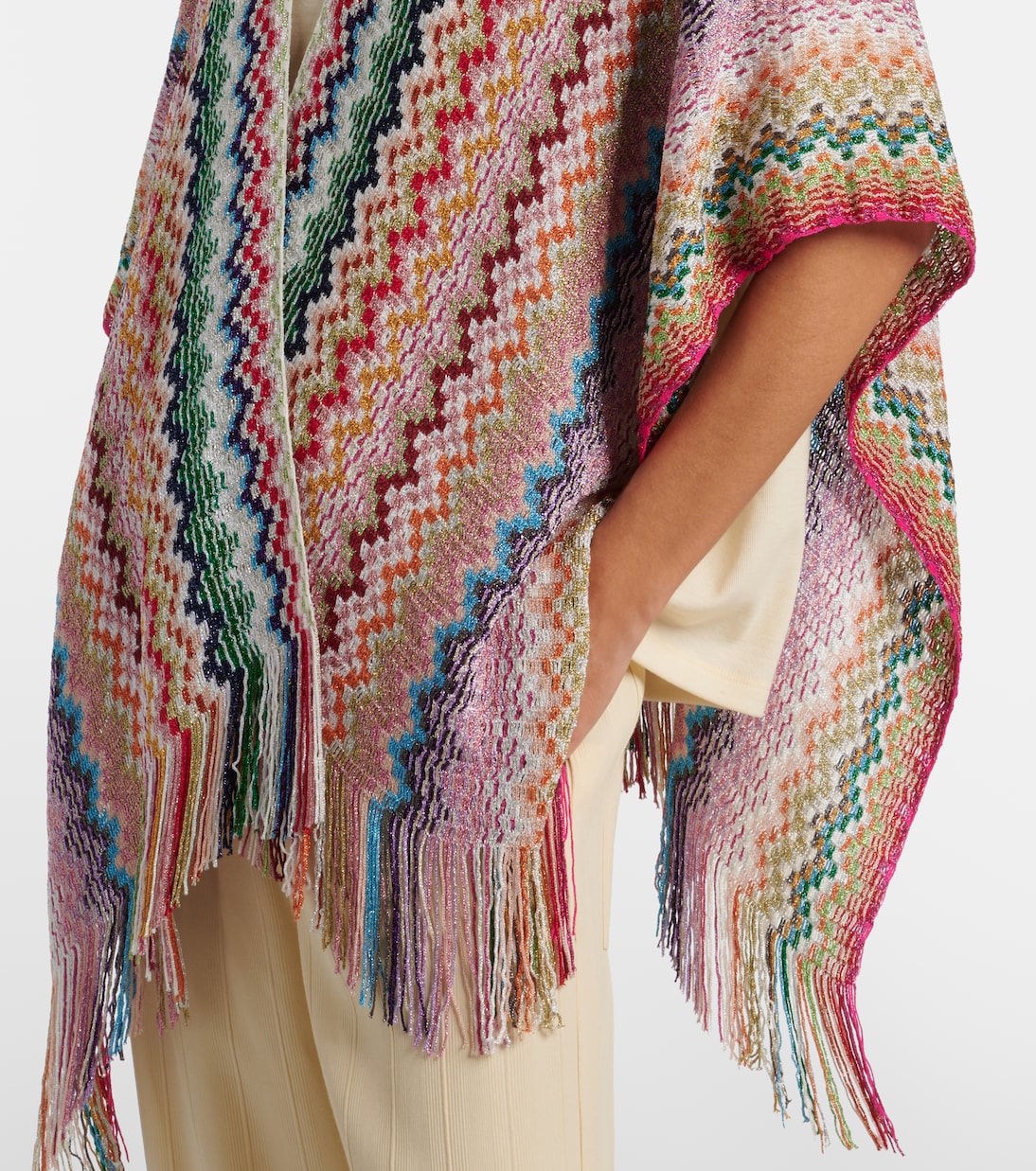 Zigzag fringed poncho | Missoni