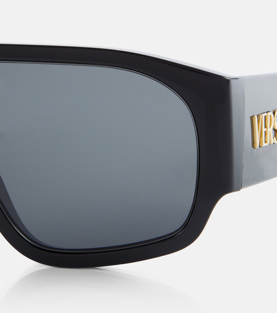 Oversized sunglasses | Versace